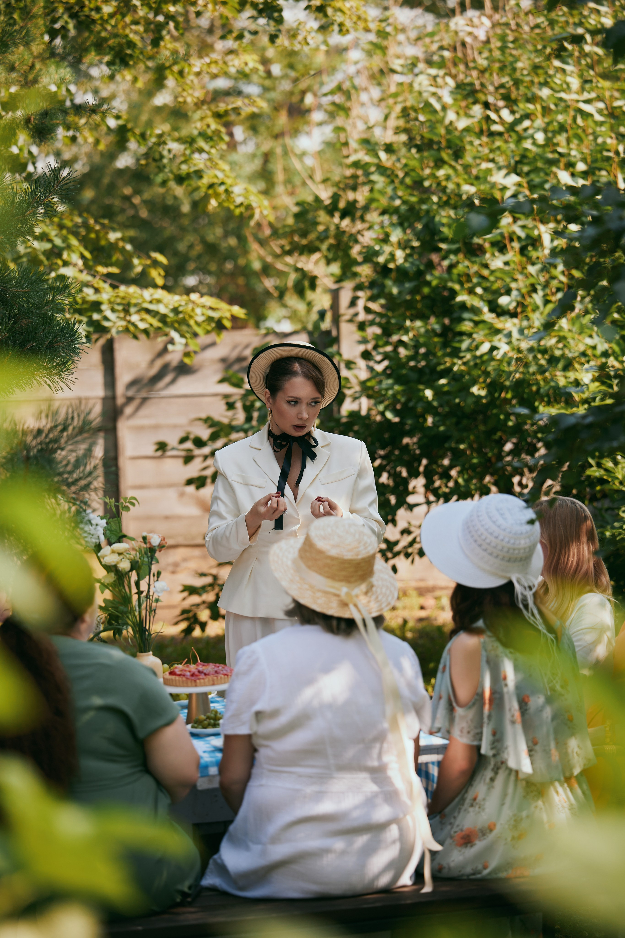 Завтрак в шляпках. Фотограф и видеограф в Кургане Леонид Корнильев