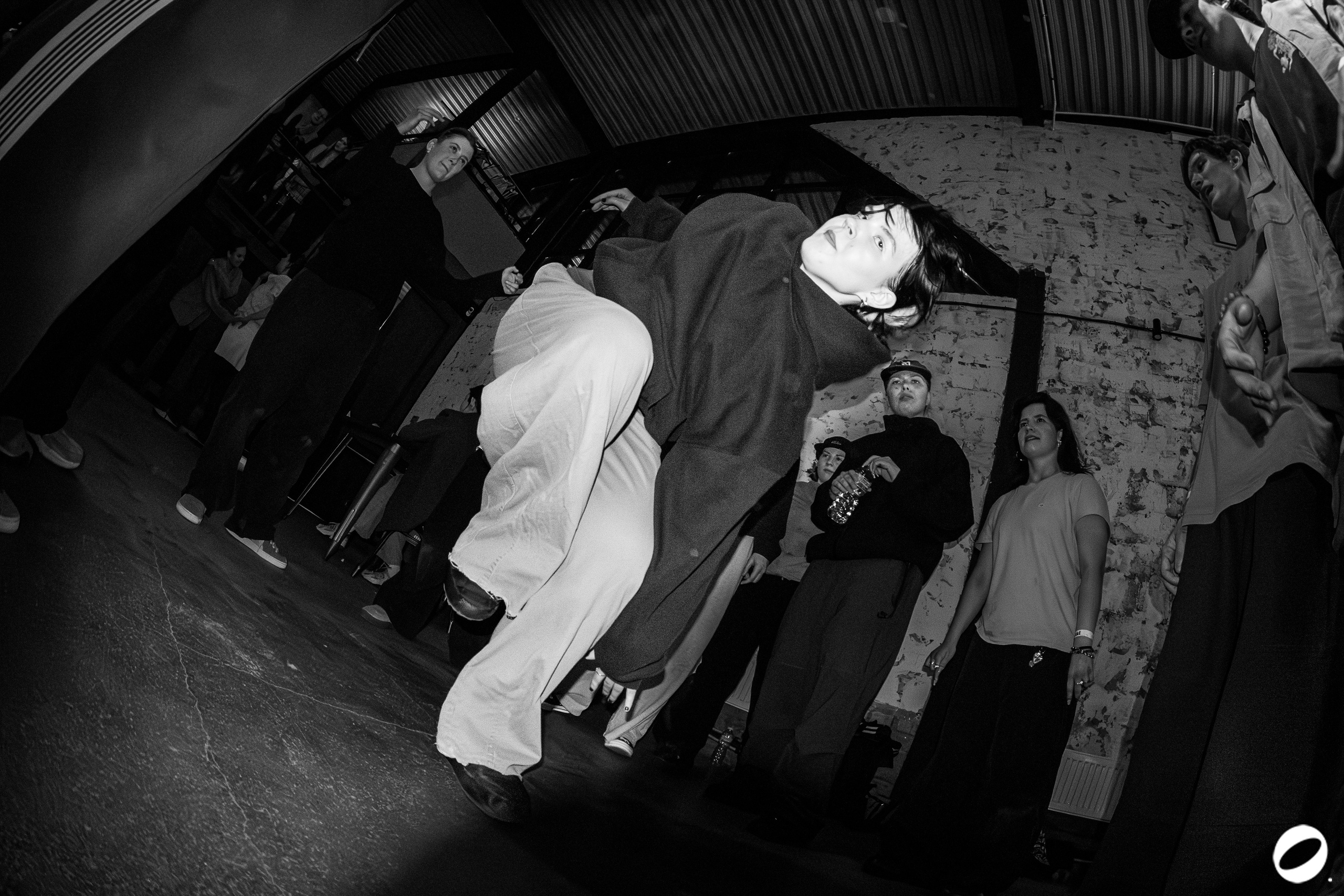 ODD.CLUB 04/04 (@youlovebu). Соня бу тебя сфоткала