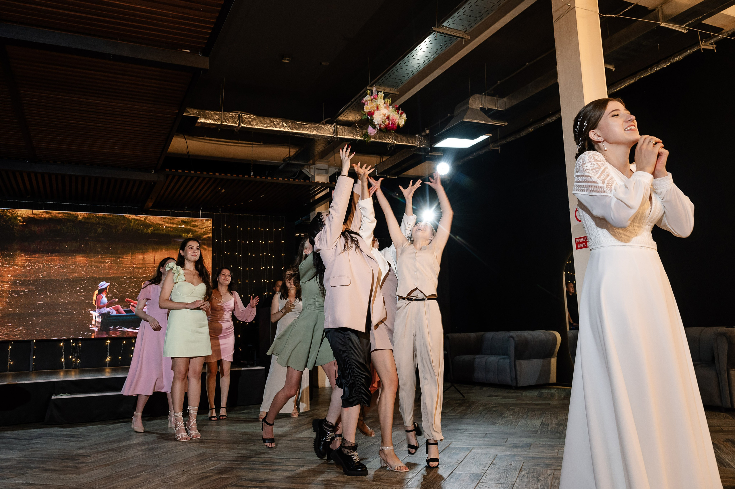 Анонсы съемок. Свадебный и семейный фотограф в Чебоксарах Ирина Левнер