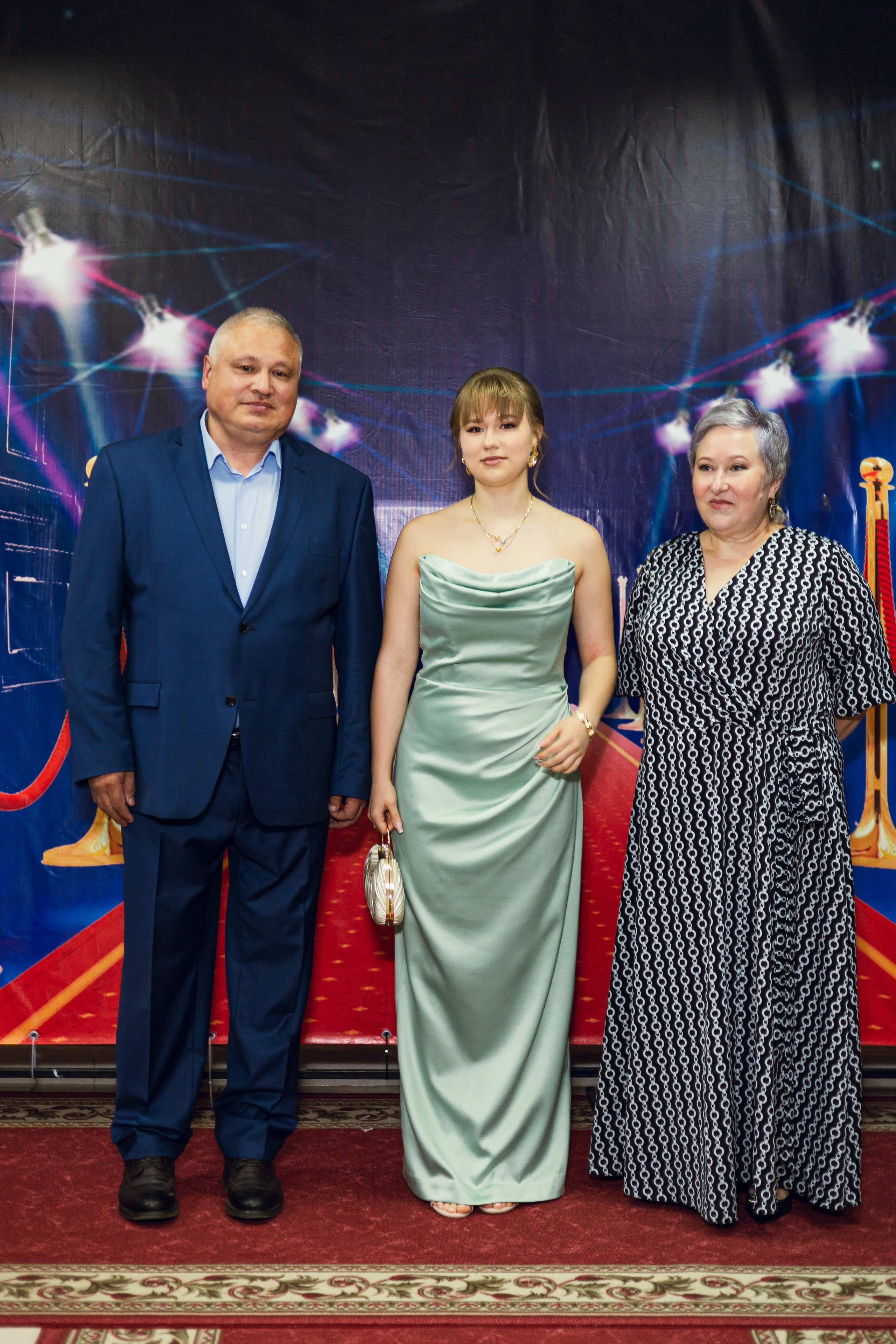 3 школа. Фотограф и видеограф в Бугульме Аня Трутнева