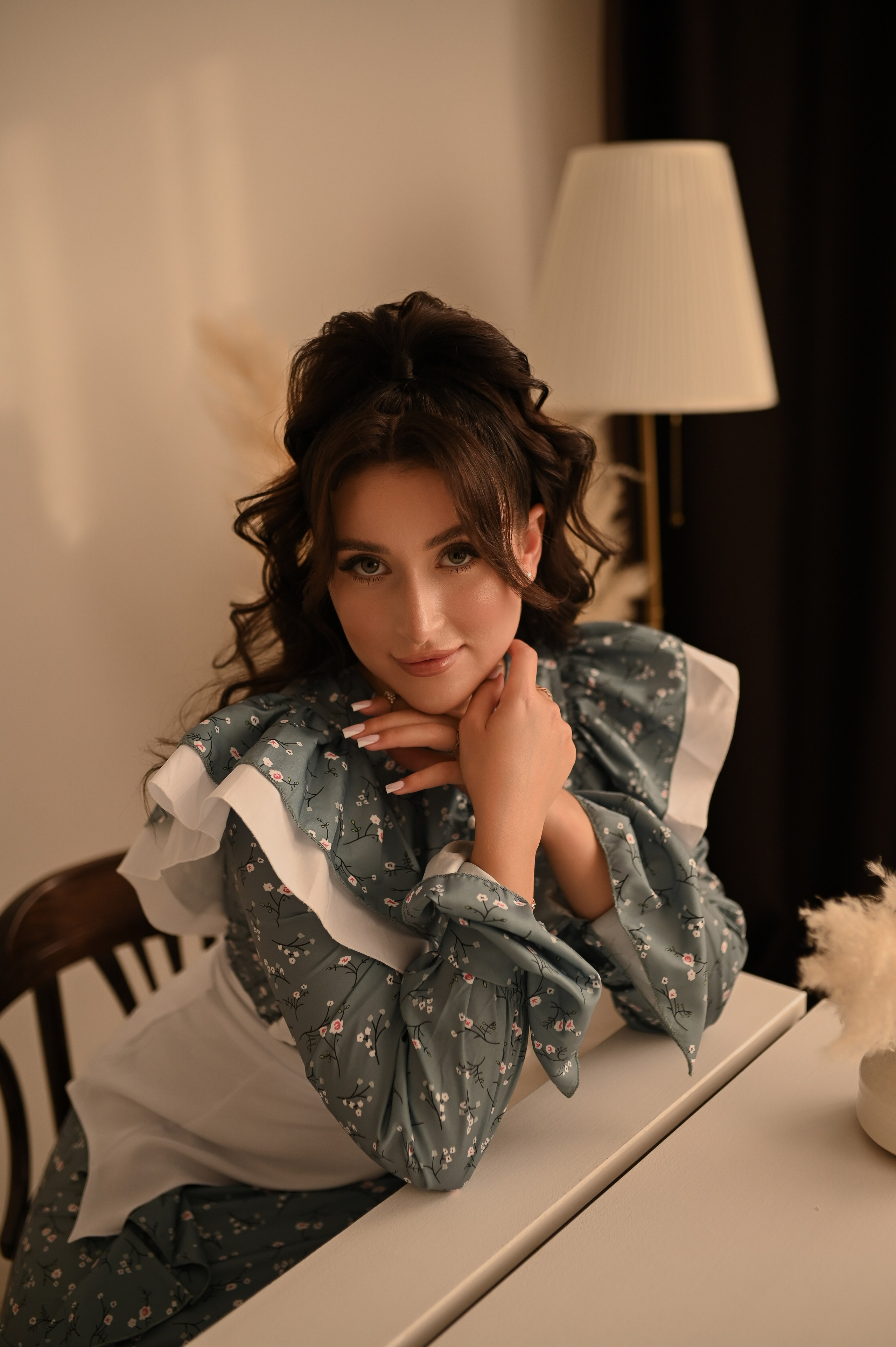 Надежда. Твой личный проводник к красивым фотографиям в Старом Осколе