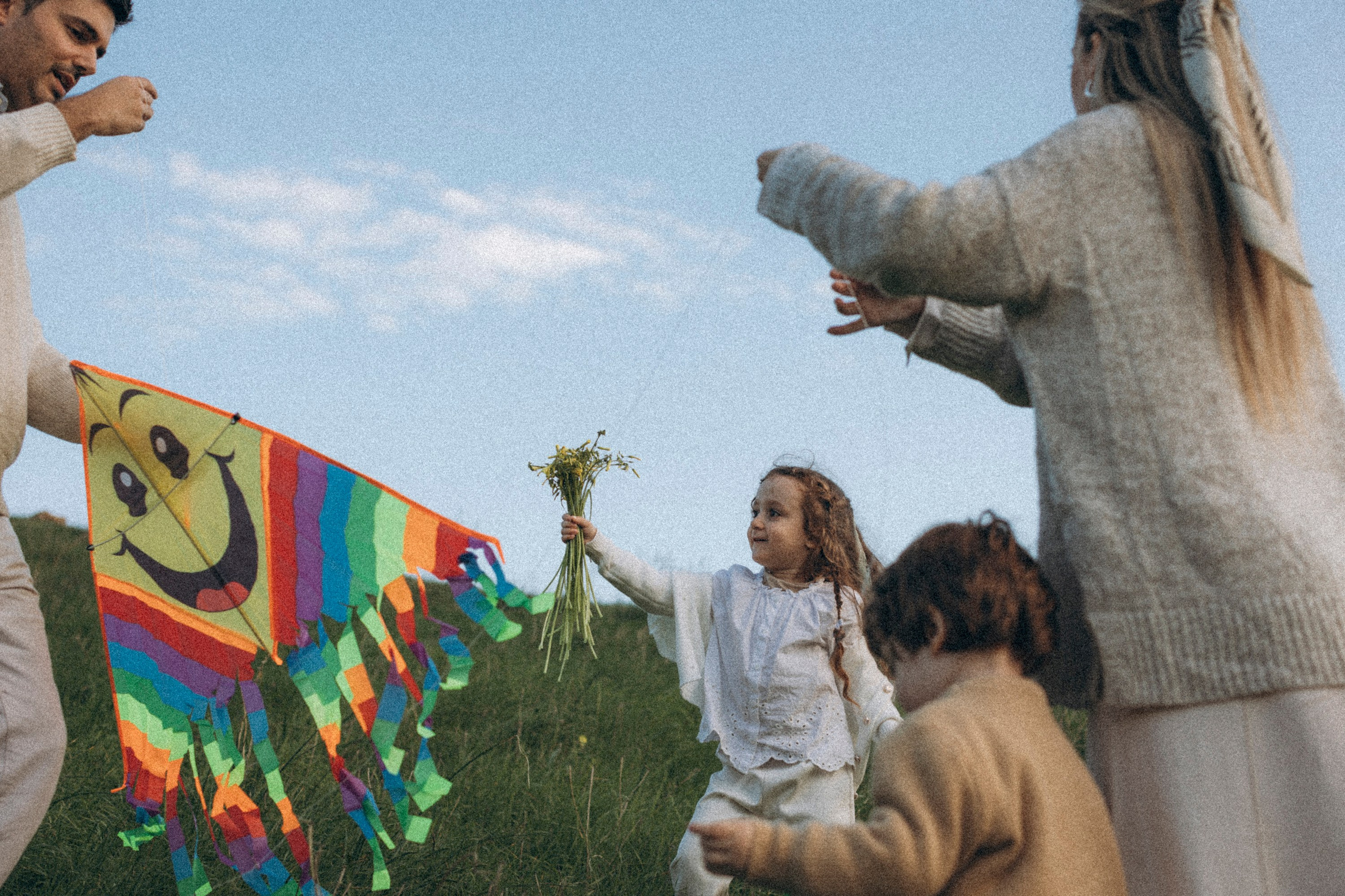 Family day — pizza and kite adventures. Katerina Nord | Wedding and Couple Photographer in Germany and Europe