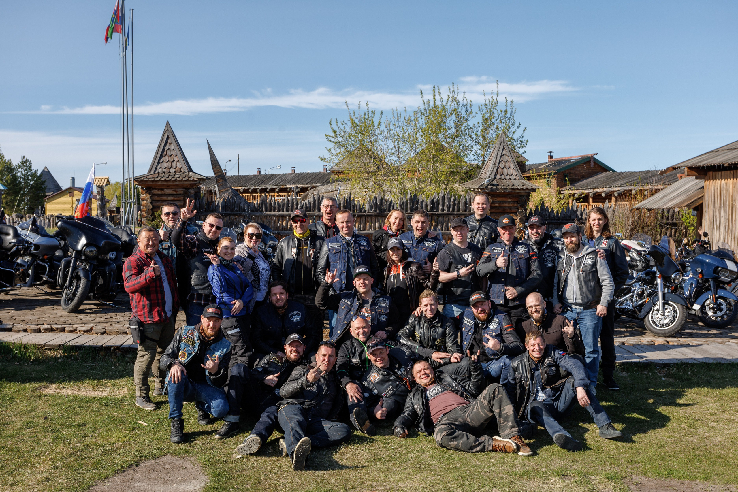 Гулянье в Абалаке. Фотосессии в Тобольске, школьный фотограф, репортажная съемка