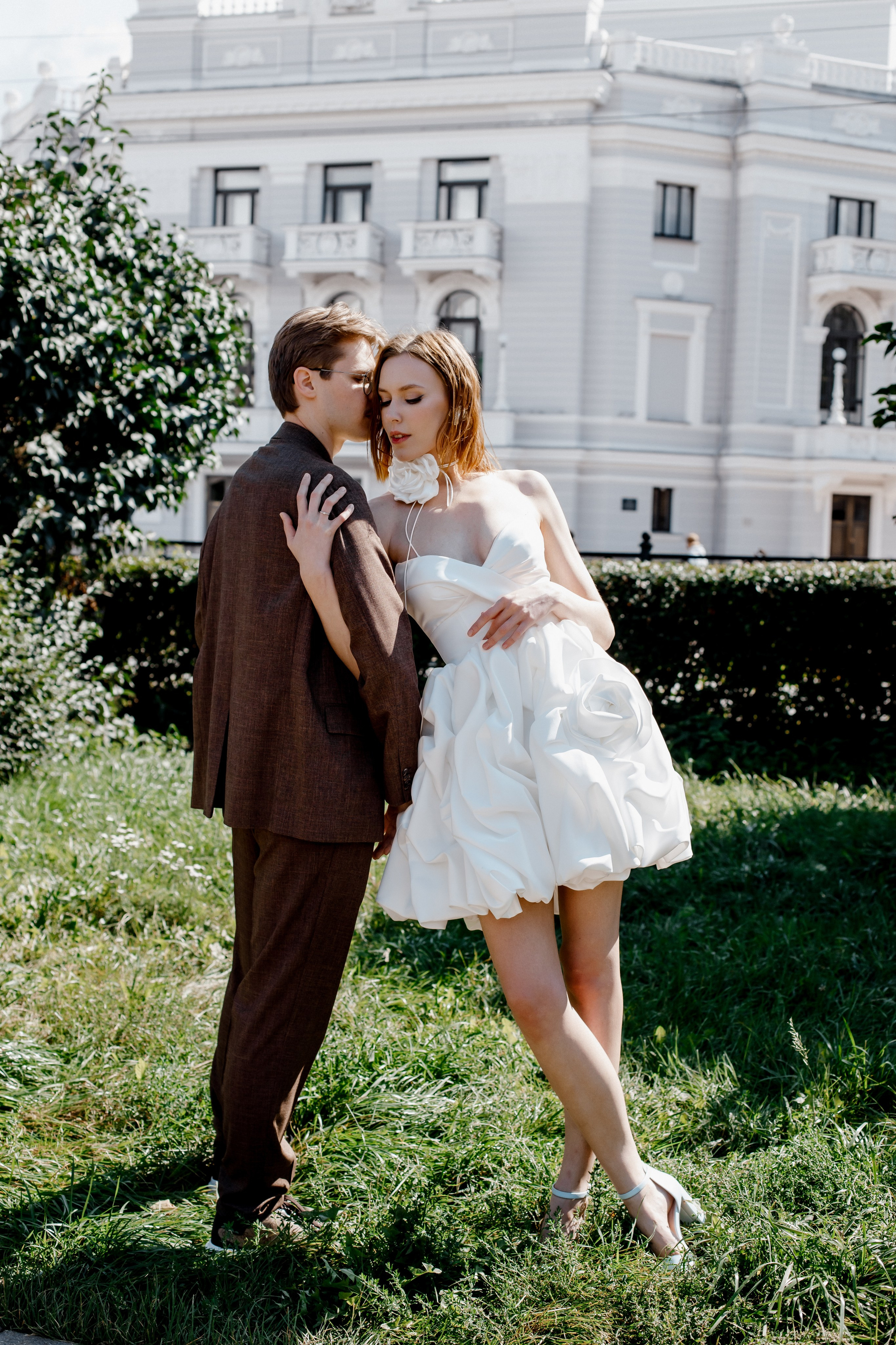 Оперный театр парк. Свадебный и семейный фотограф Екатеринбург Настя Саедгалина