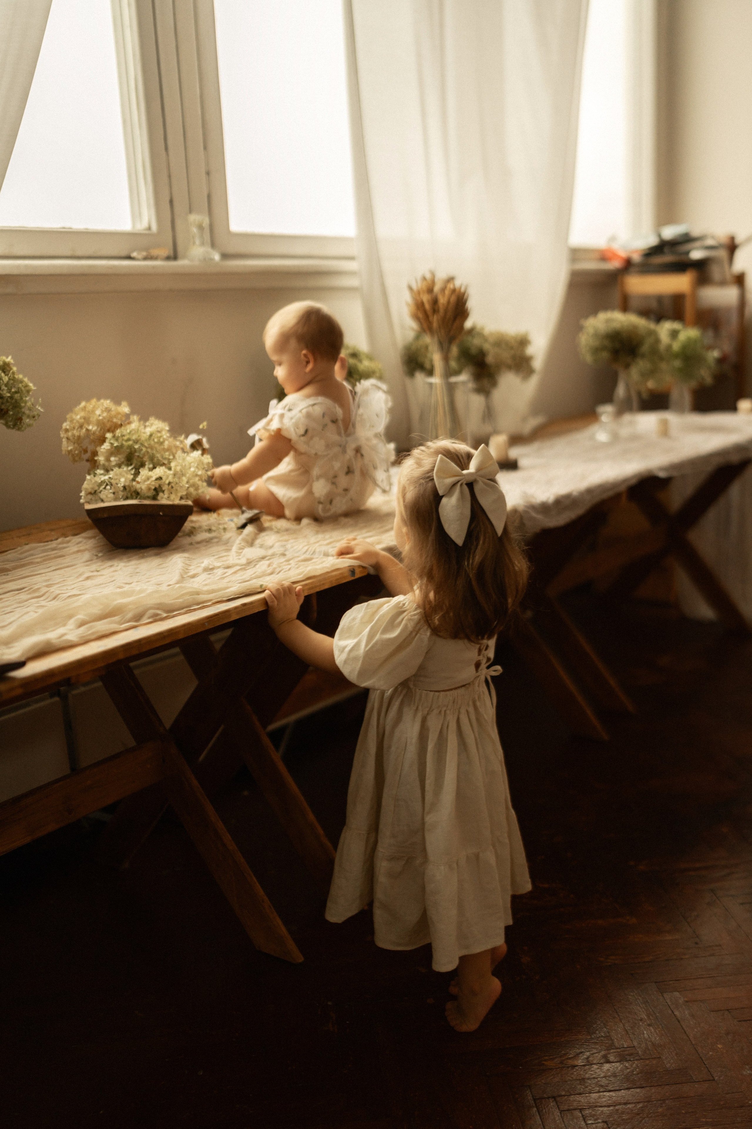 В мастерской художника. Семейный фотограф Москва. Фотограф беременности и материнства Москва