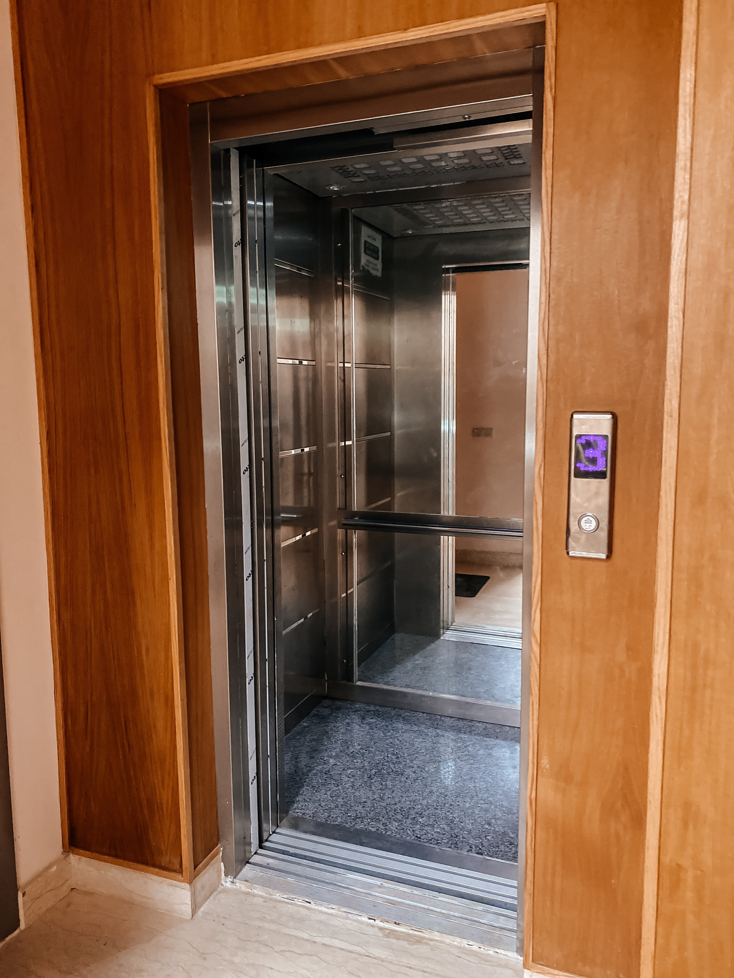 Apart 3. Olga Popova — Photographer in Morocco