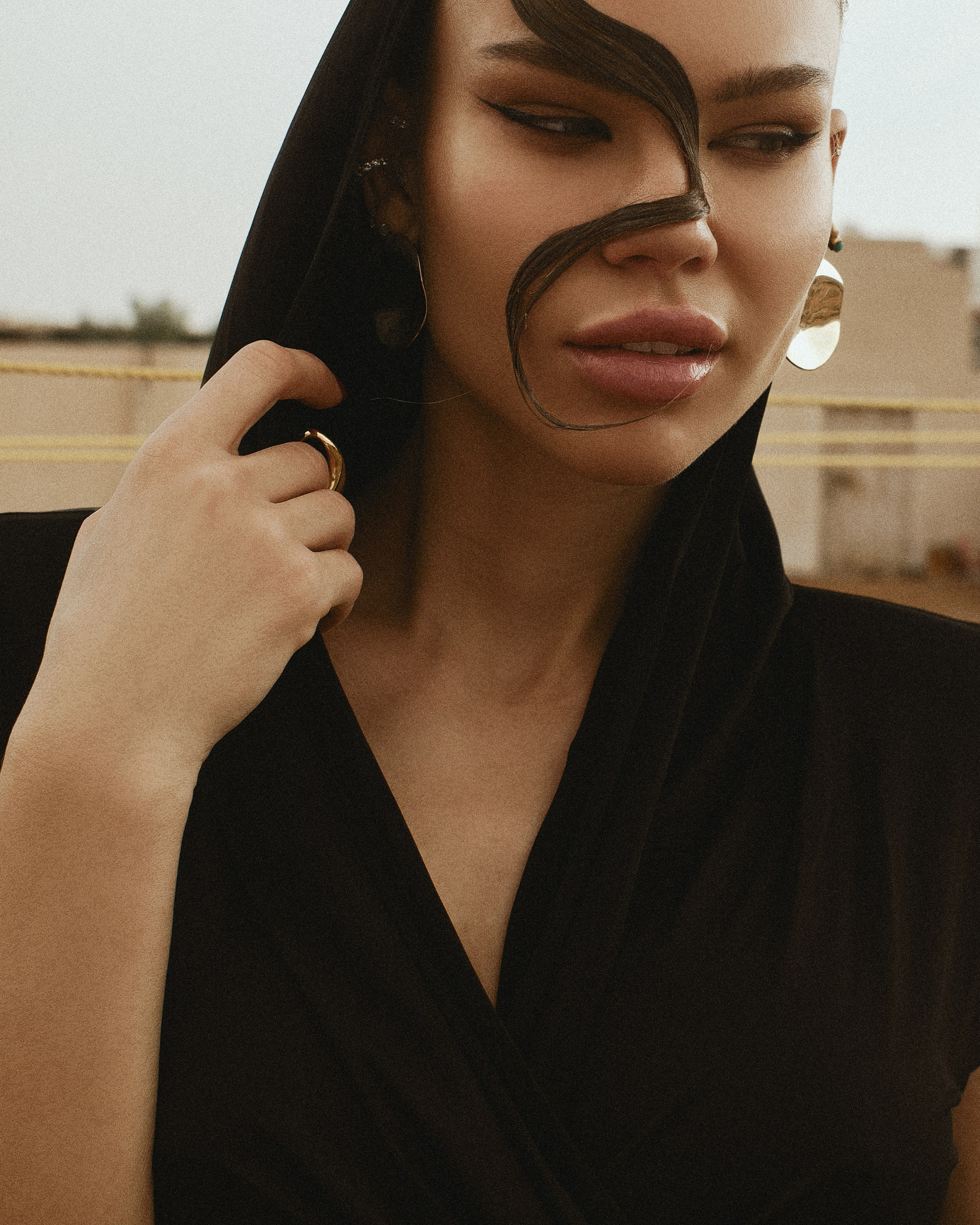 NASTYA WOLF. NOIZOMAX Художественный фотограф в Дубай