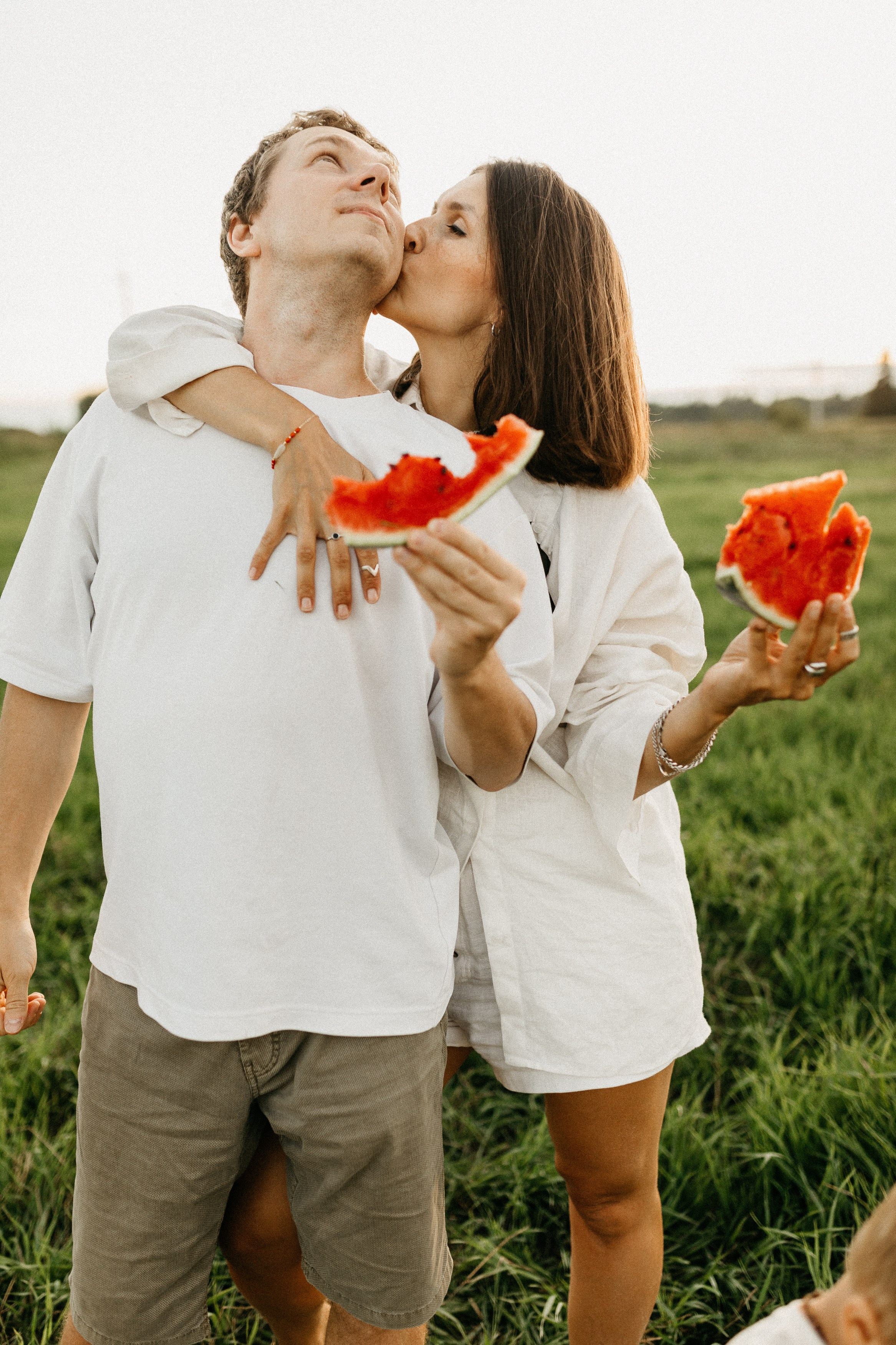 Фотосессия с красными мячами. Семейный фотограф Маша Тимофеева | Москва