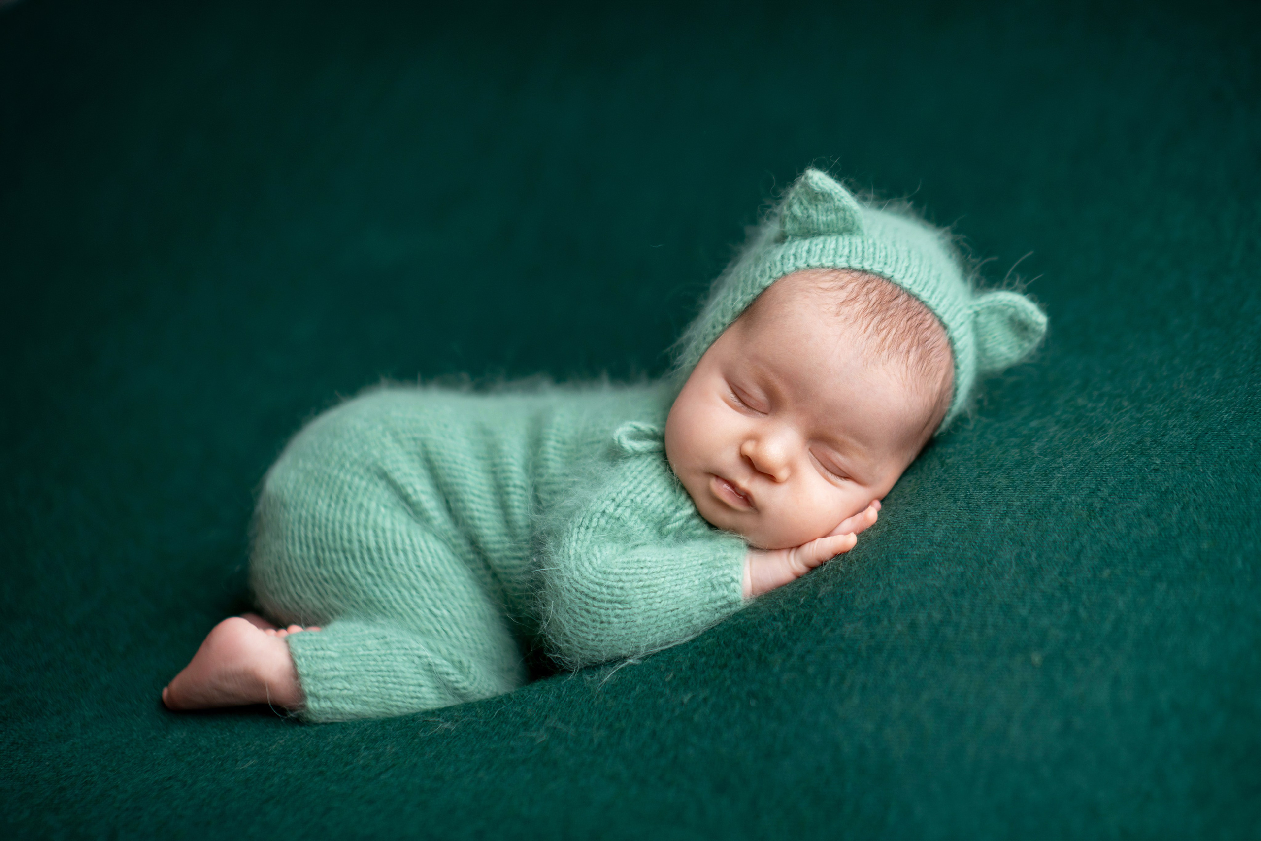 Newborn. Творческая команда Ульяшевы, свадебная и семейная фотография. Кахахста