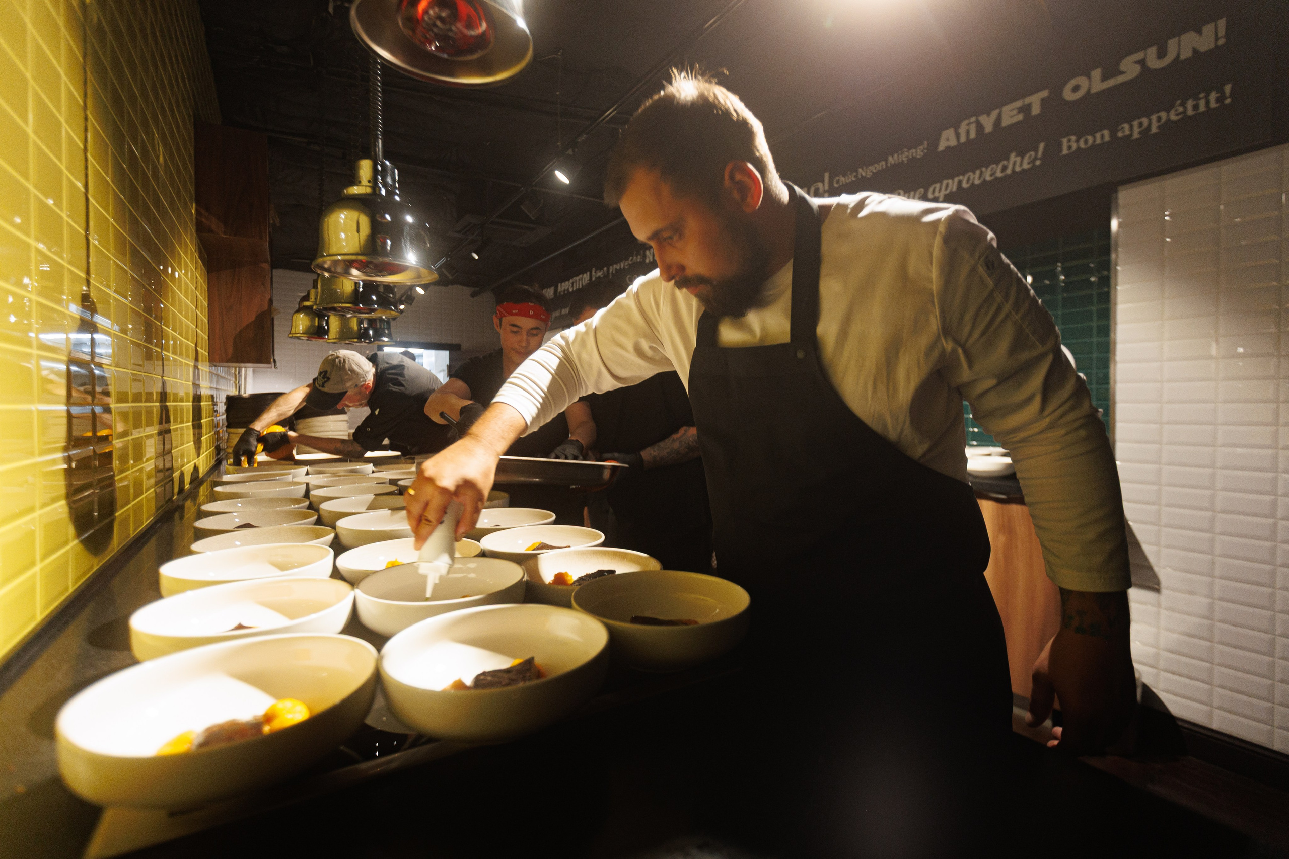 Фотографии с Гастроужина Честер Челябинск 5 ЛЕТ.5 ШЕФОВ