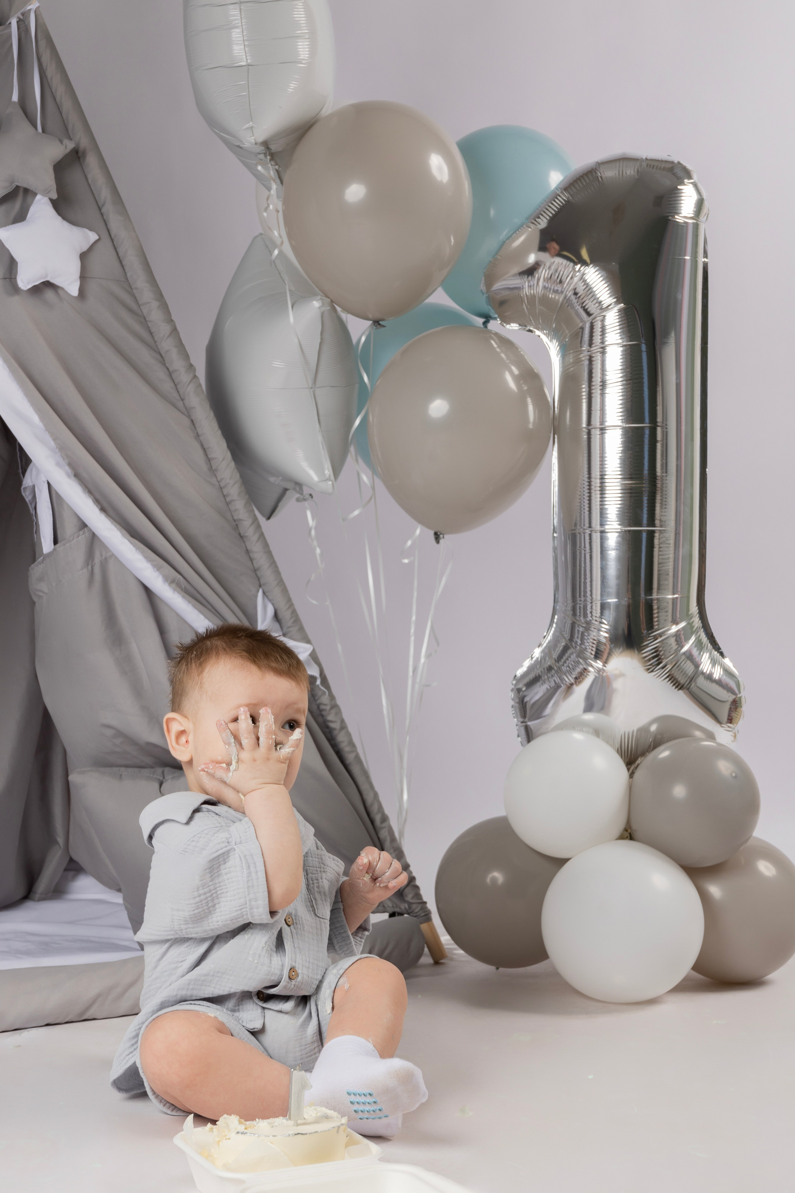 Тимофею годик. Фотограф Лесозаводск Анна Рамченко