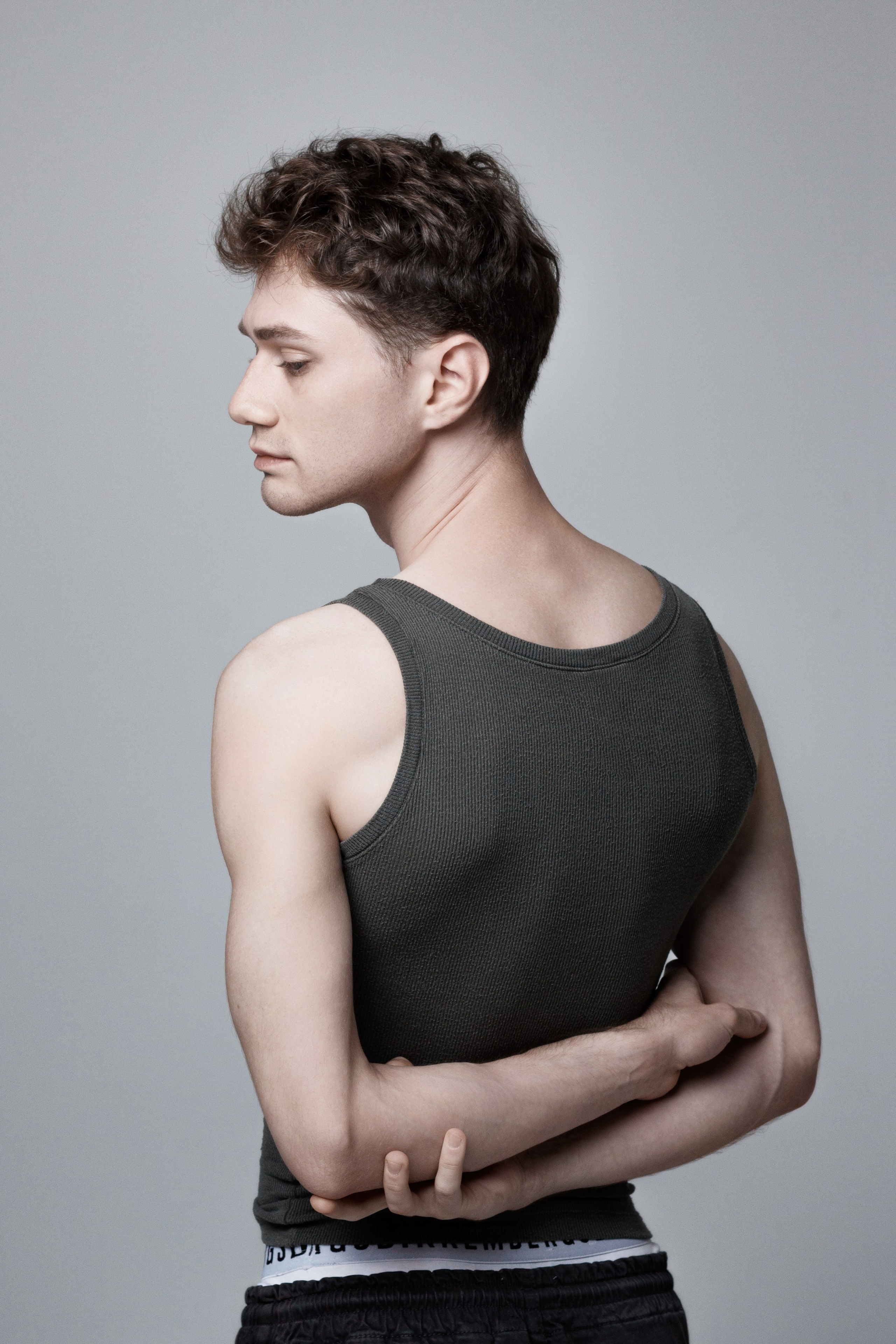 Артист балета Артём Кайков. Уютный фотограф в Таганроге: портреты, альбомы, семейные и детские фотосессии| Рада Шатунова