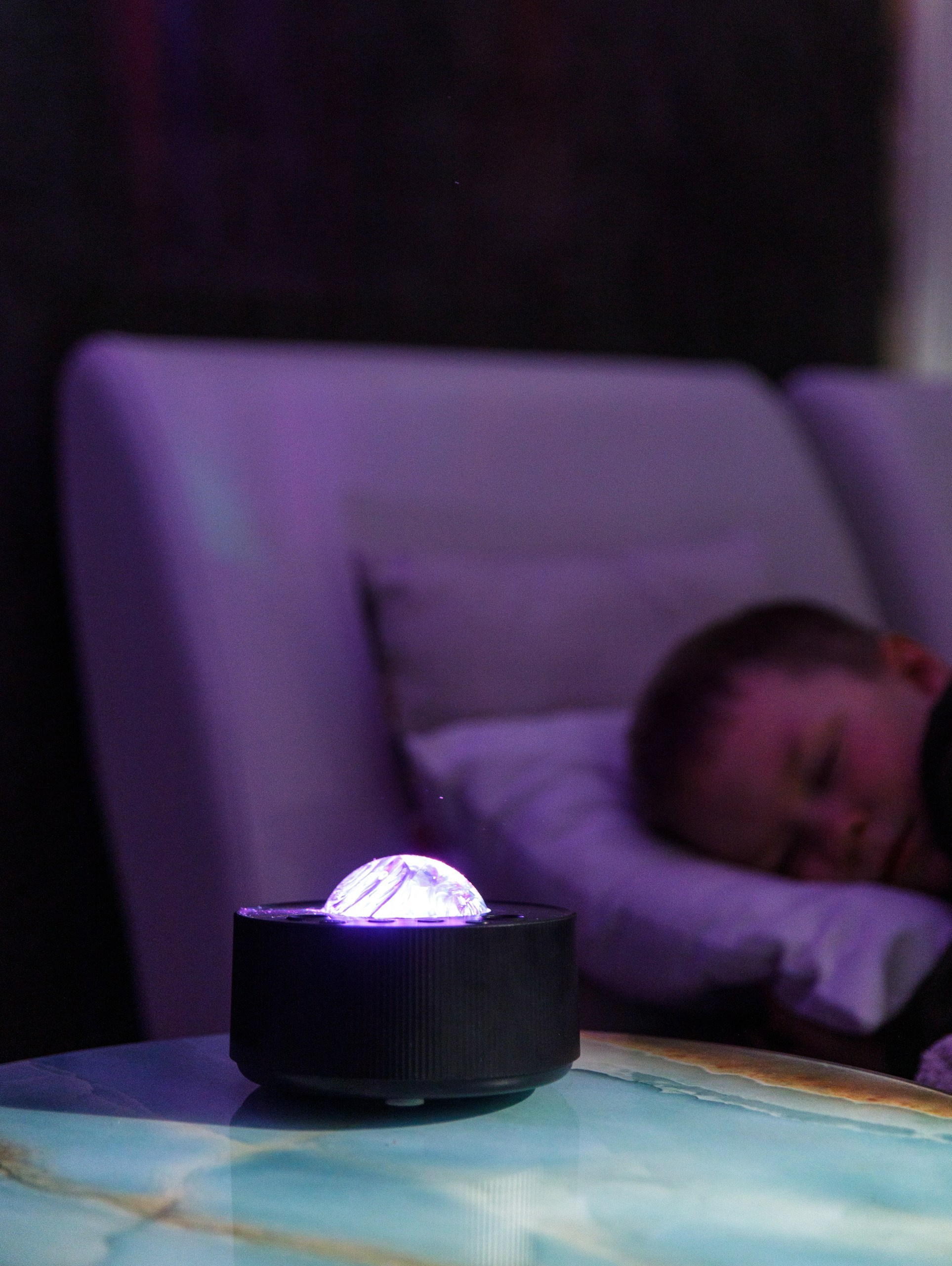 Ночник проектор ночного неба. Студия коммерческой съемки ХВОЯ