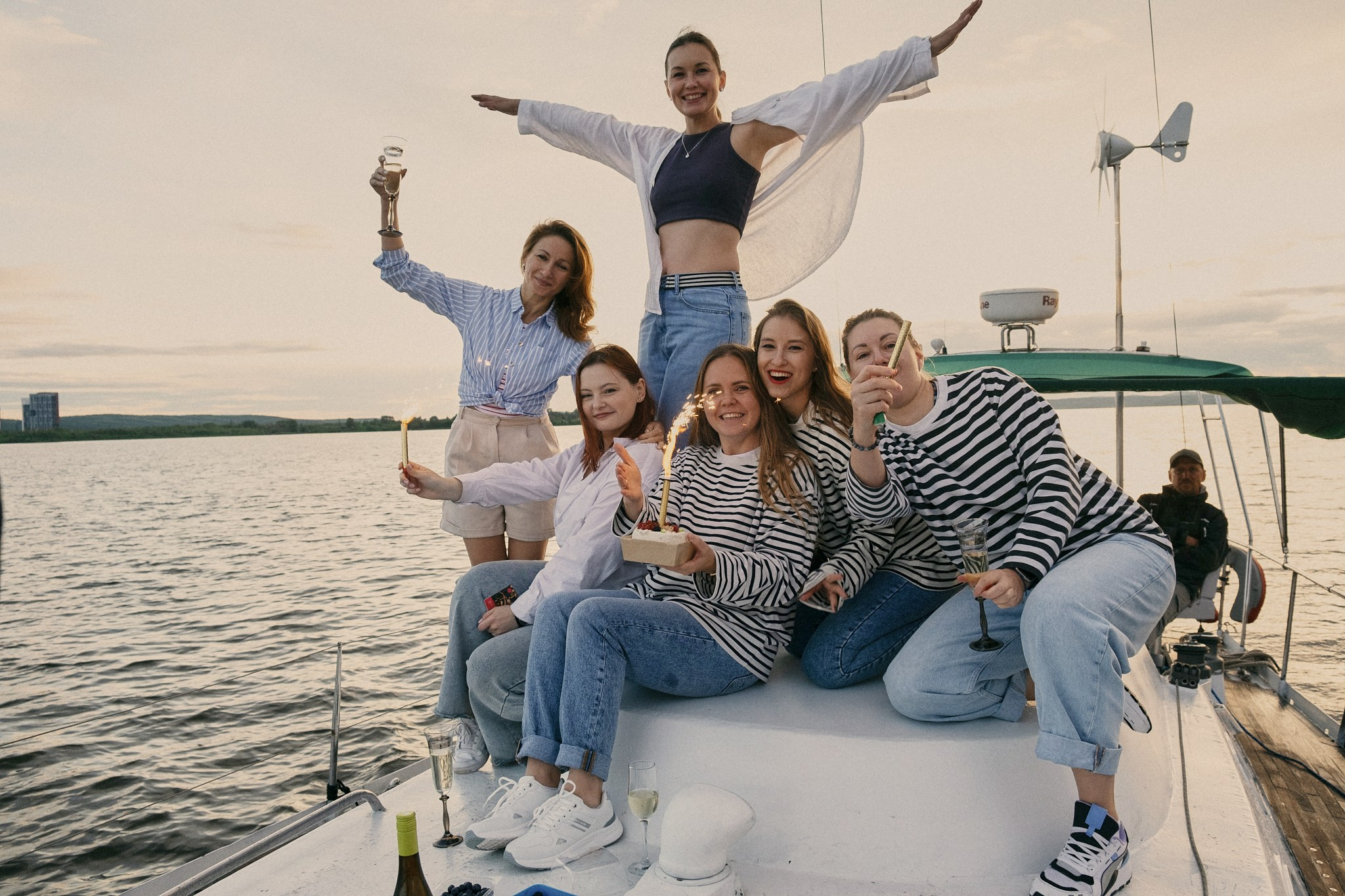 HB PARTY. ФОТОГРАФ В ЕКАТЕРИНБУРГЕ НАСТЯ MUSE