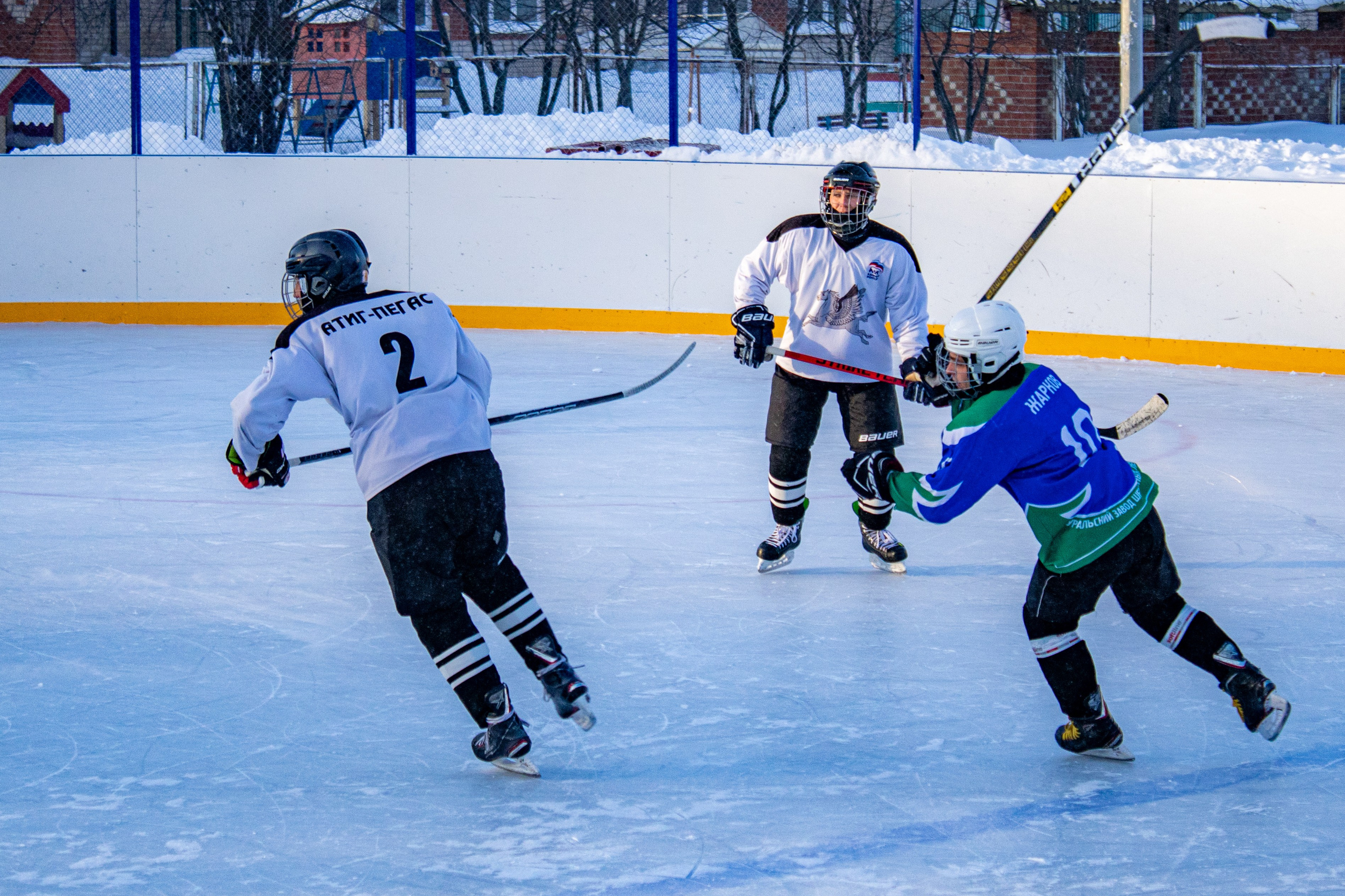 Хоккей г.п Атиг-г.п Дружинино