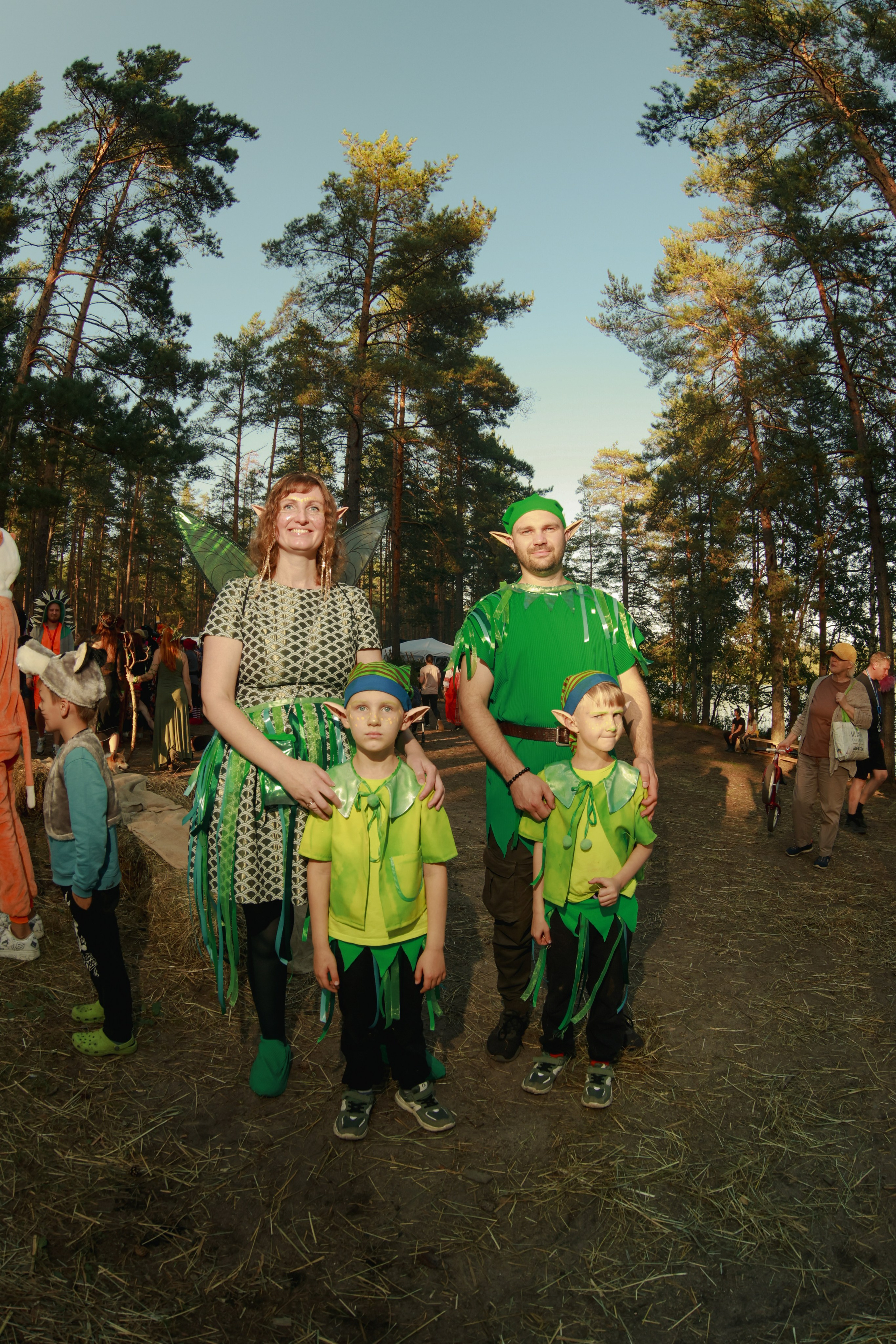 Фестиваль Hello Camper закрытие 2024. Репортажный и портретный фотограф в Санктпетербурге. Видиосъемка мероприятий в Санкт-Петербурге