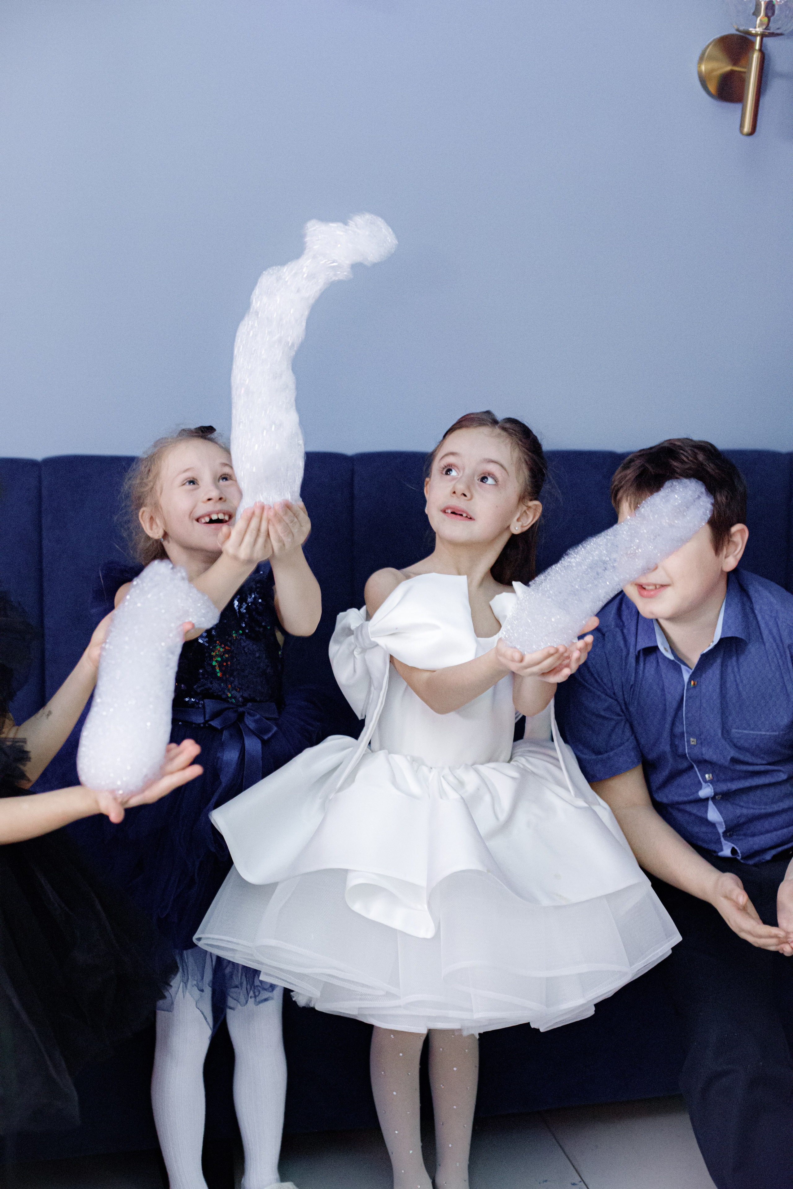 ASIA'S BIRTHDAY PARTY. Photokarish