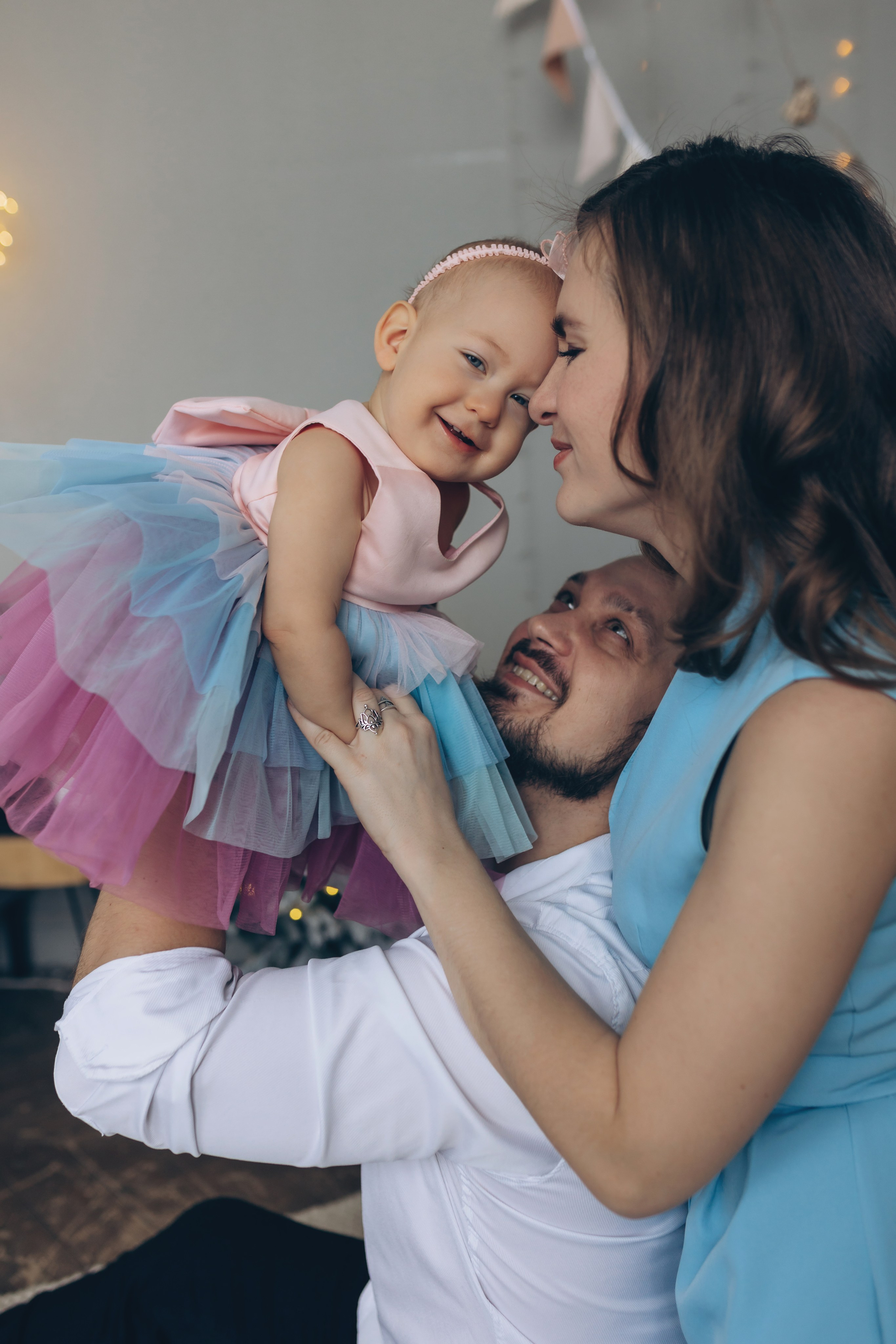 Семья в студии. Главная