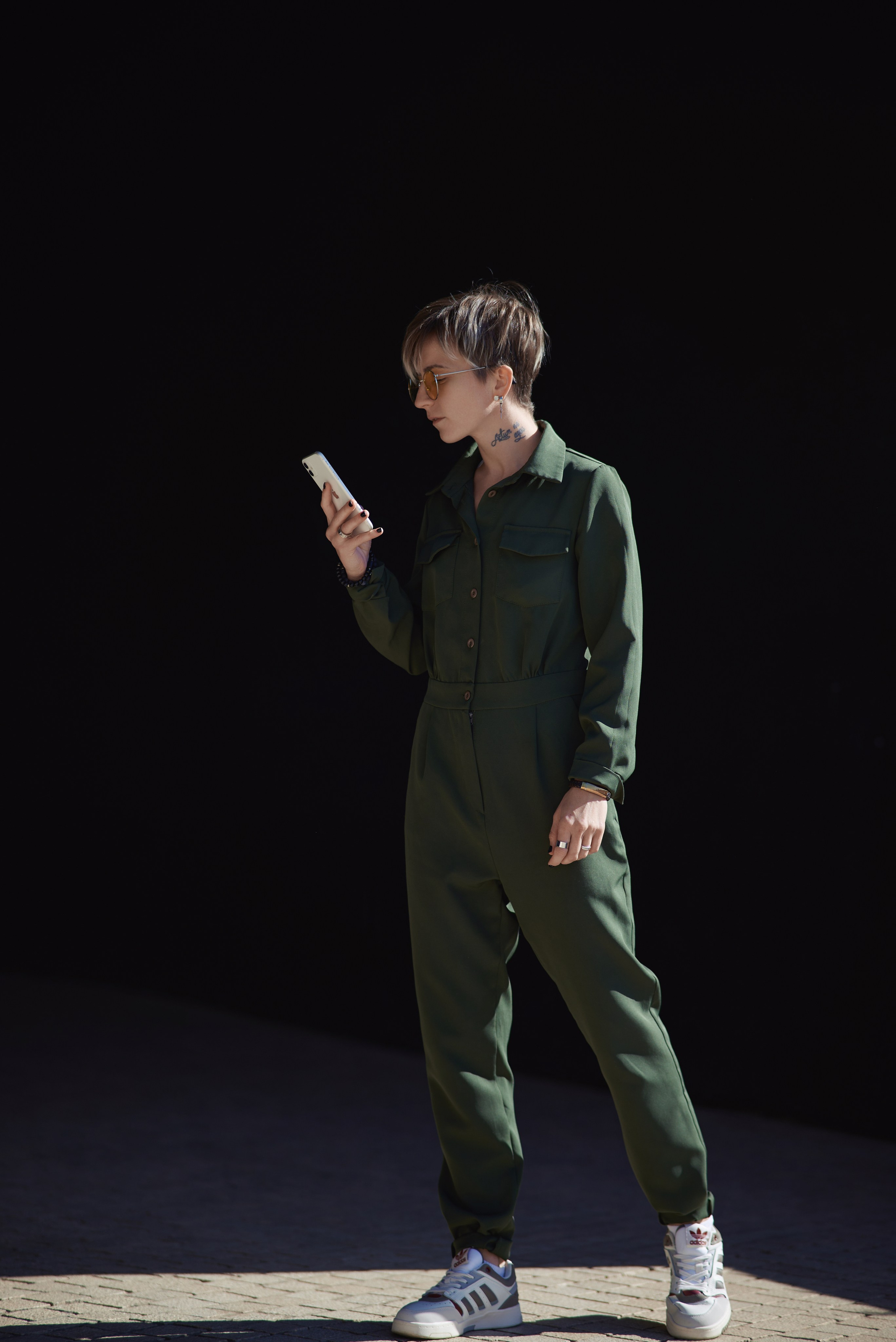 Индивидуальная уличная фотосессия с Оксаной. Бизнес, мужской фотограф в Краснодаре | Аксёнов Алексей Владимирович