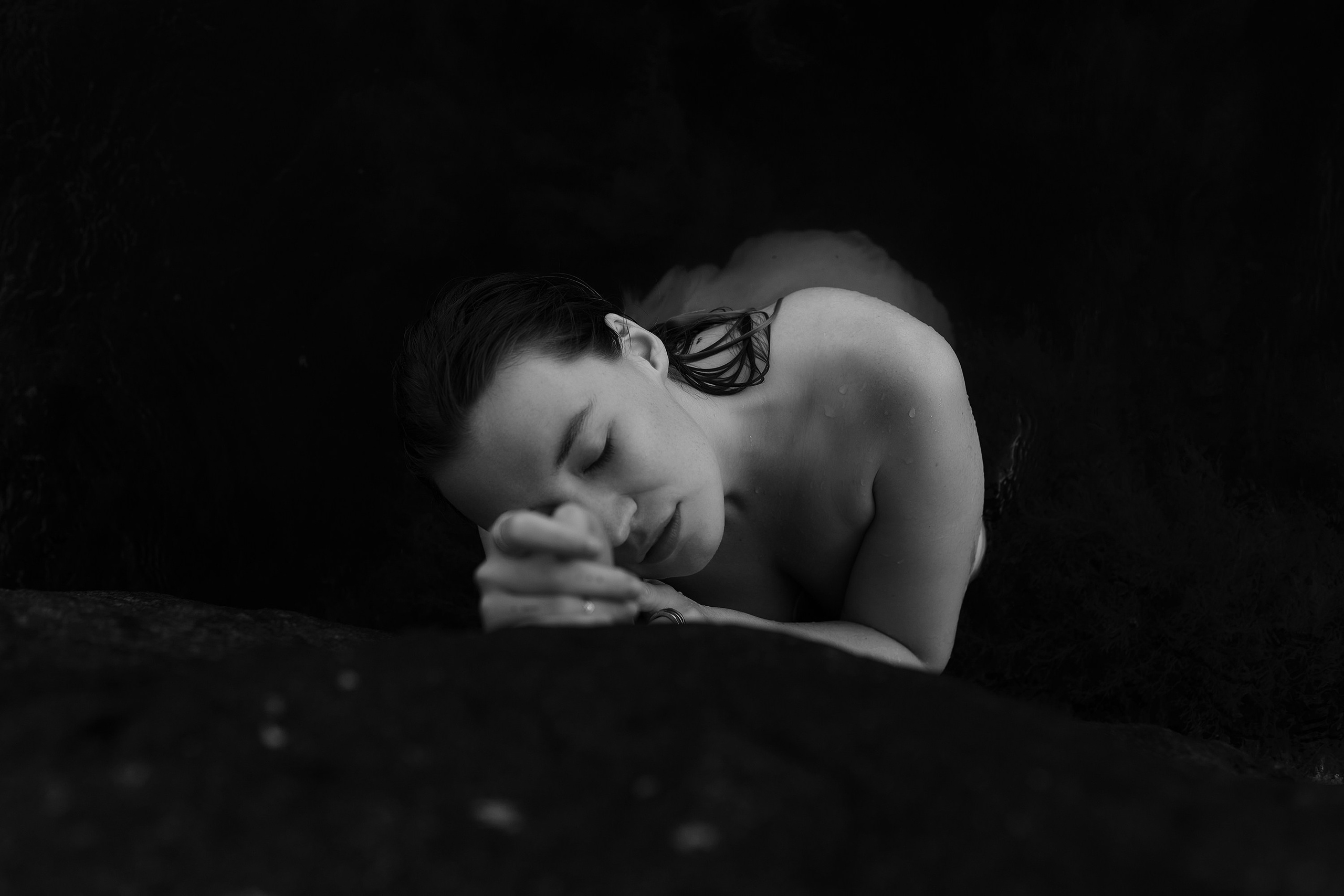 Ню. Фотограф Александр Кудинов, Крым: Легкие съемки, живые эмоции