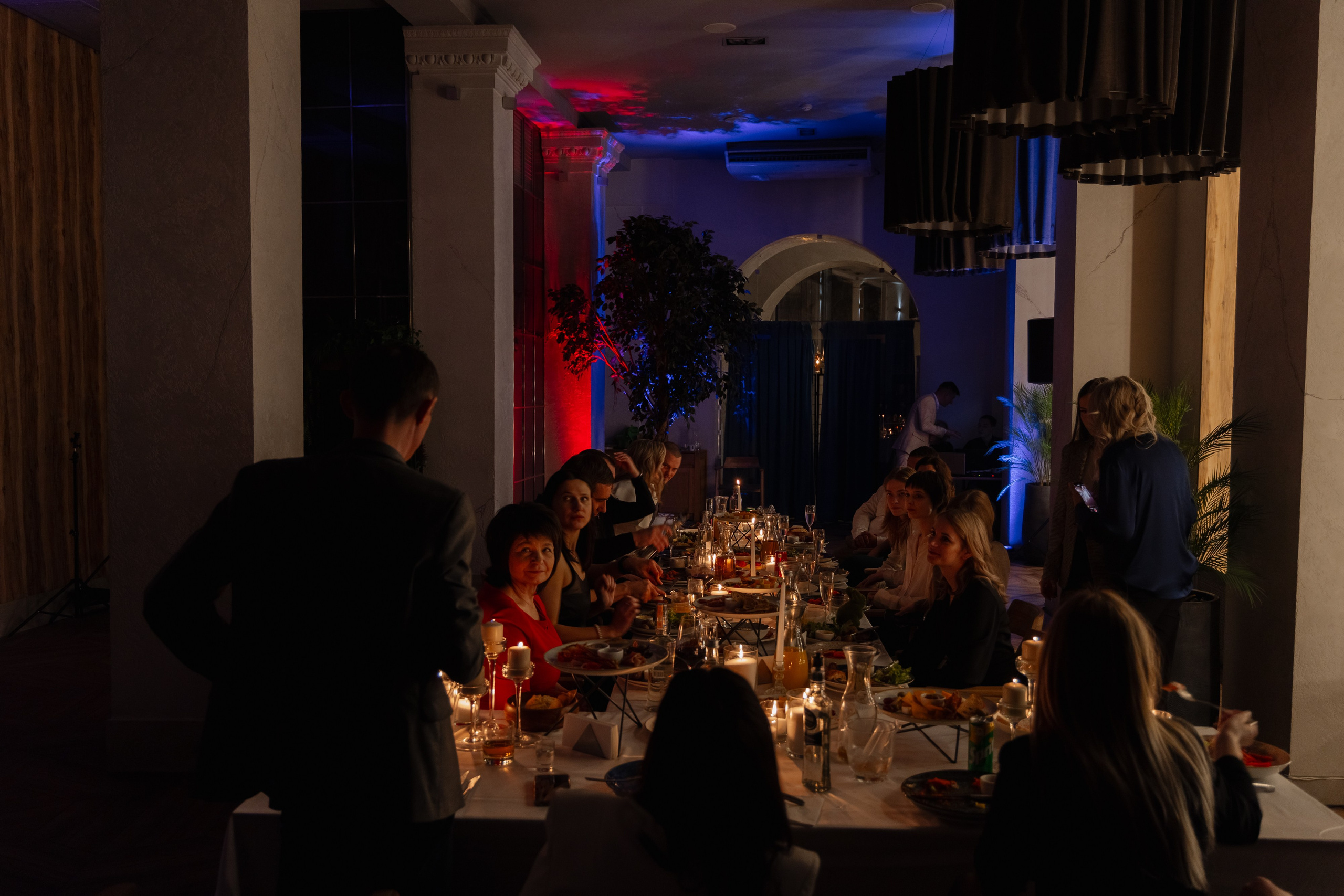 Фотосъемка юбилея в ресторане «Березка» в Минске. Свадебный фотограф в Минске/Беларуси Сергей Спиридонов