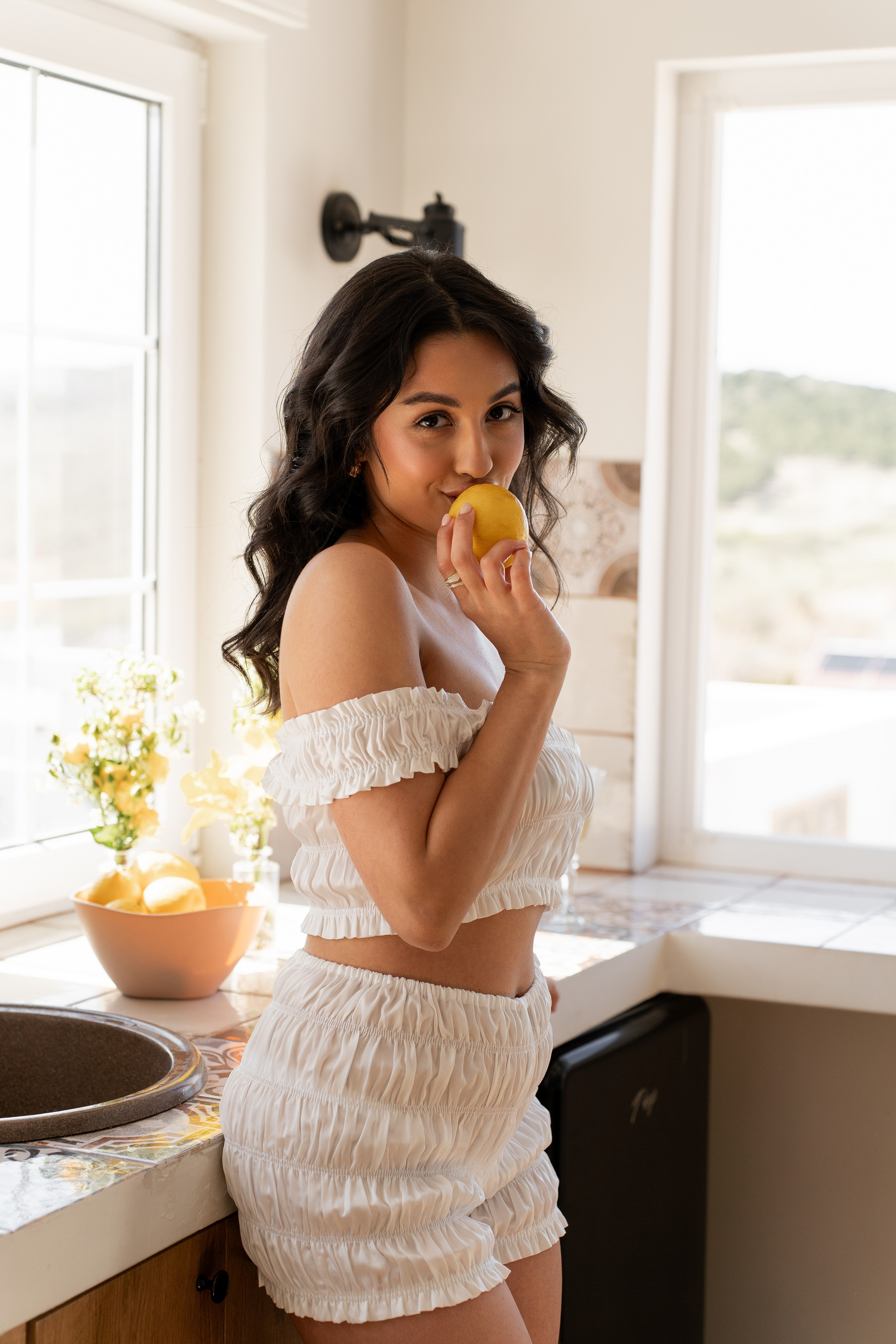 Иван & Самира. Главная