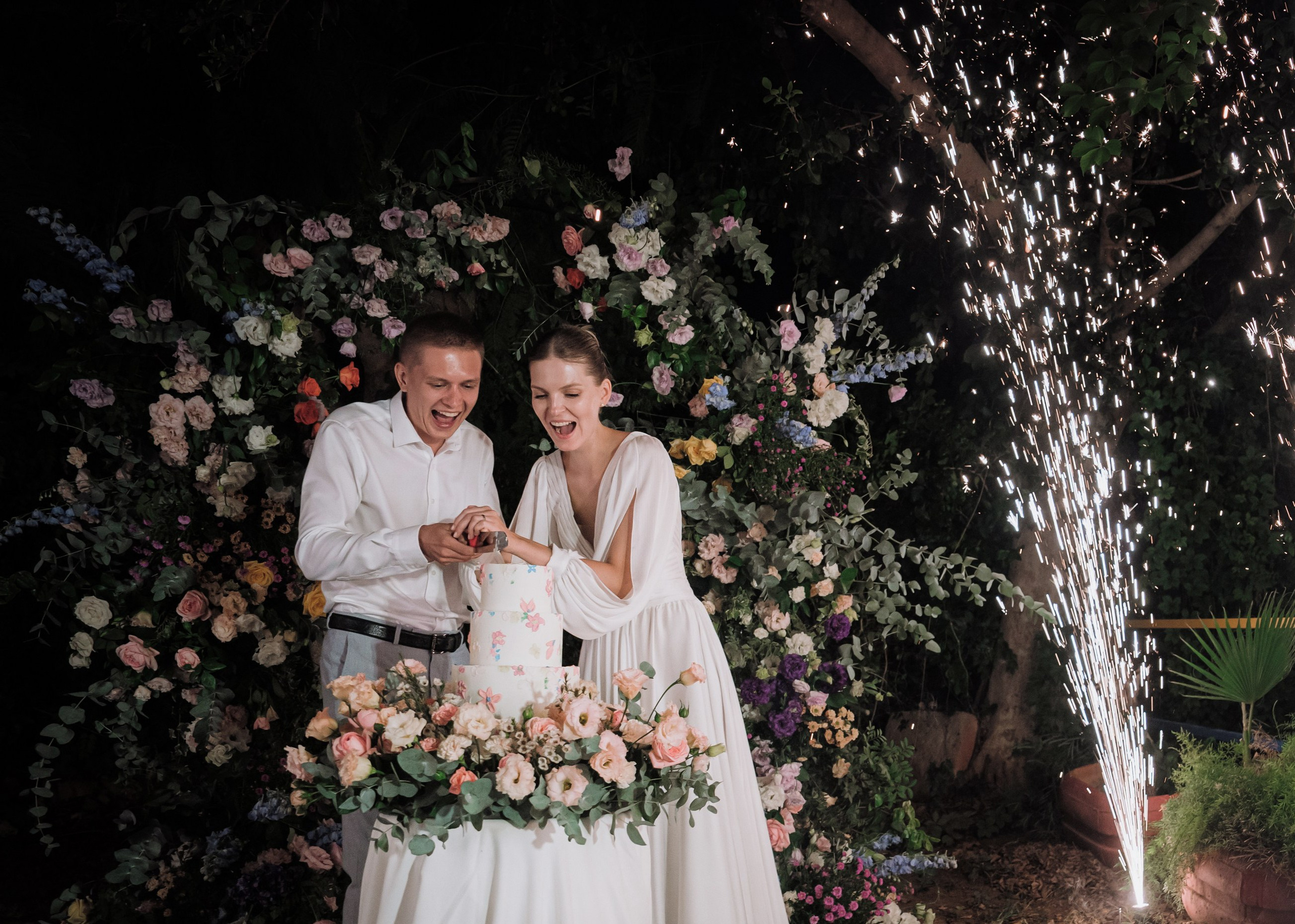 Antalya Akra. Wedding & Documentary Photographer based in Nuremberg — available across Europe & Turkey | Vitalii Nasonov