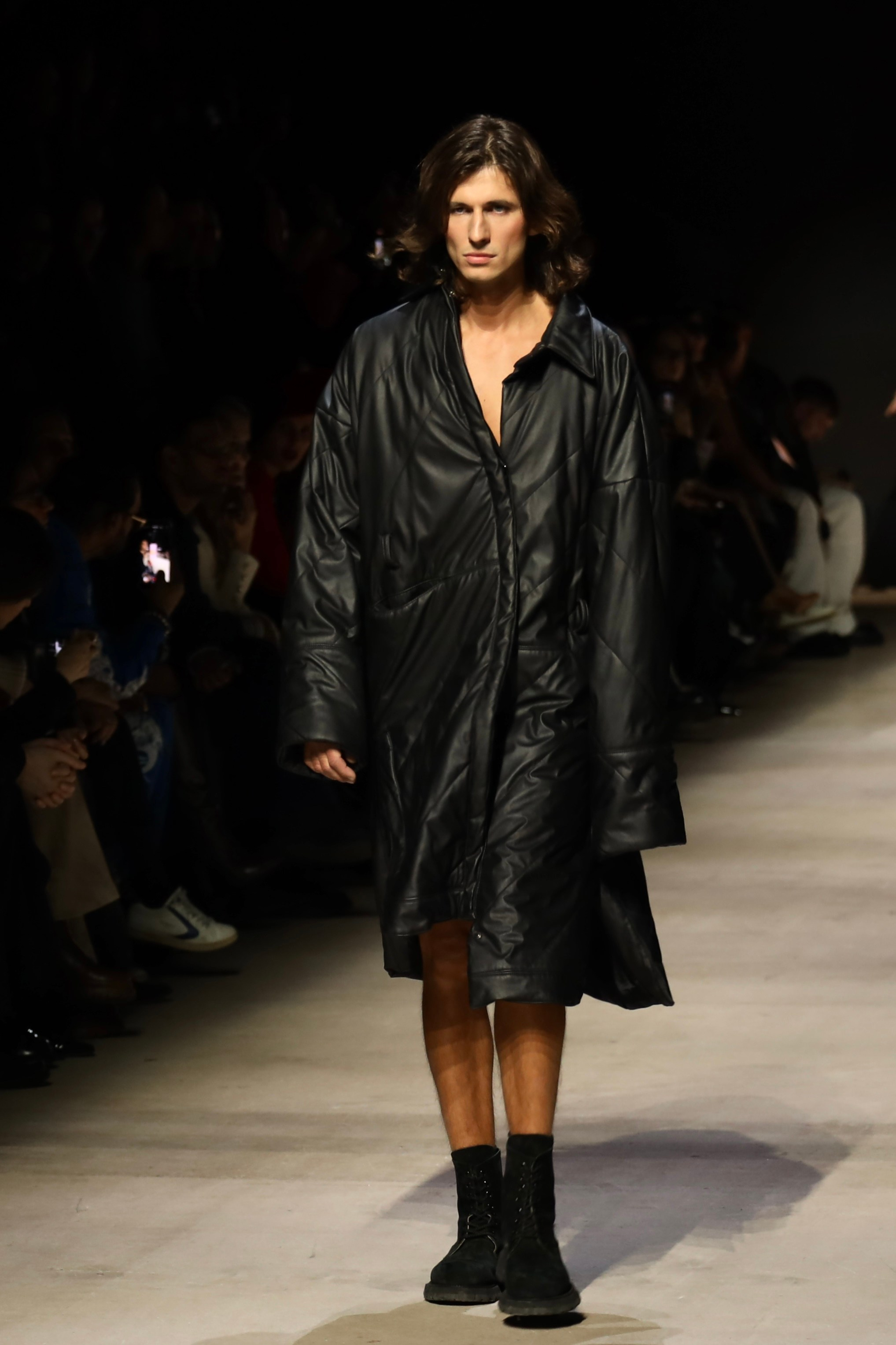 Показ Boyari (Москва): Московская неделя моды 15 марта 2025. Фотосессии и репортаж — Фотограф в Москве — Рина Серёгина