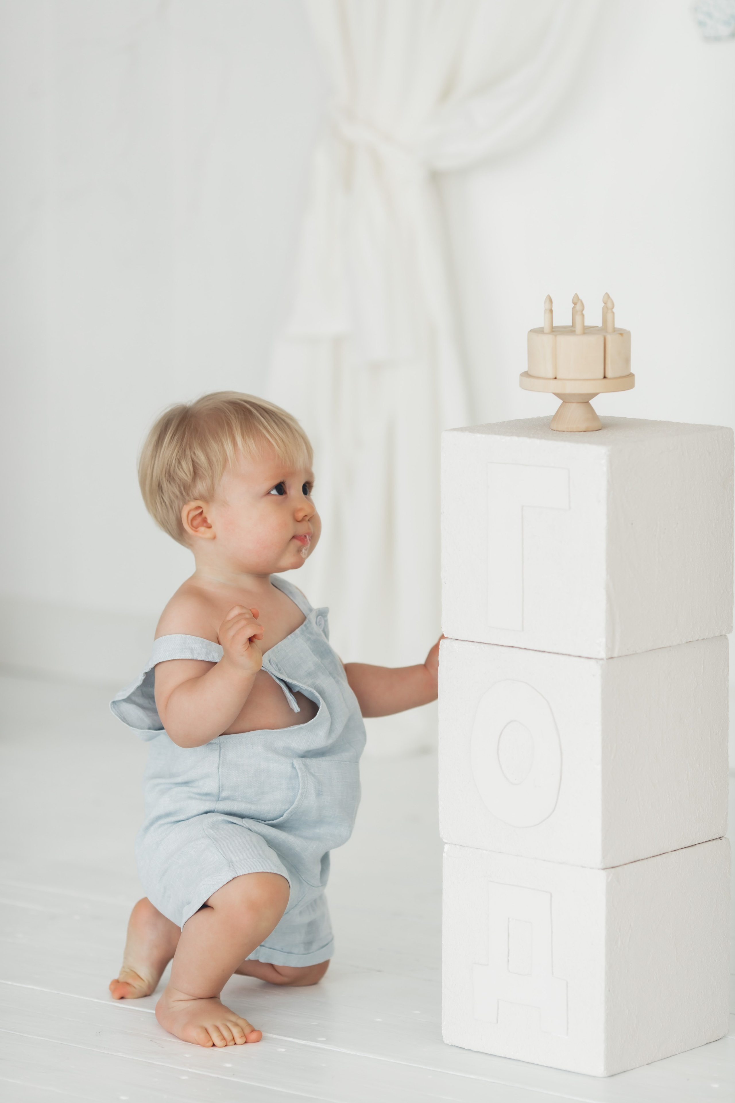 Малыши. Фотостудия Фонарь