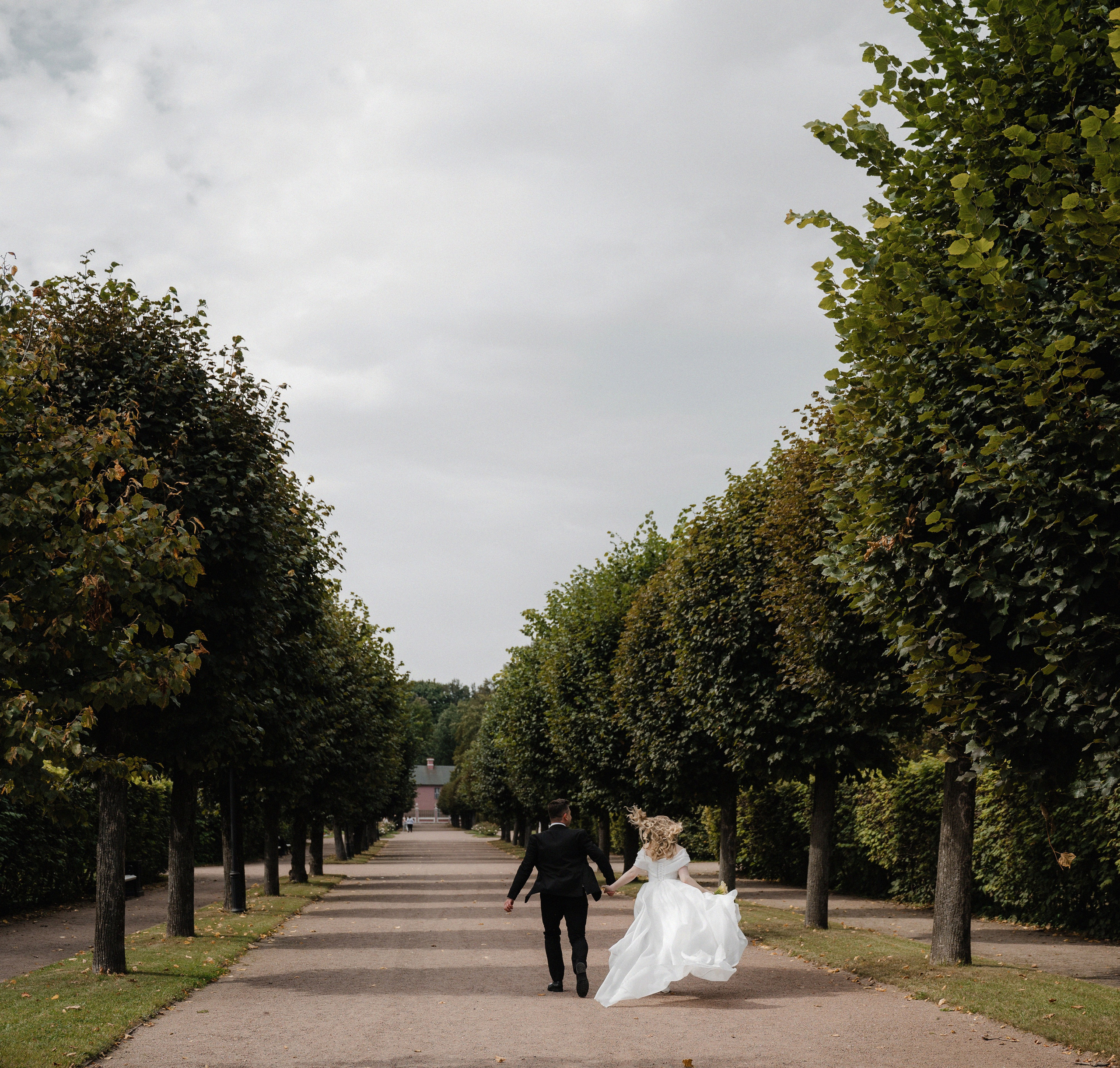 Илья и Ольга.Кусково. Свадебный фотограф Раменское-Москва