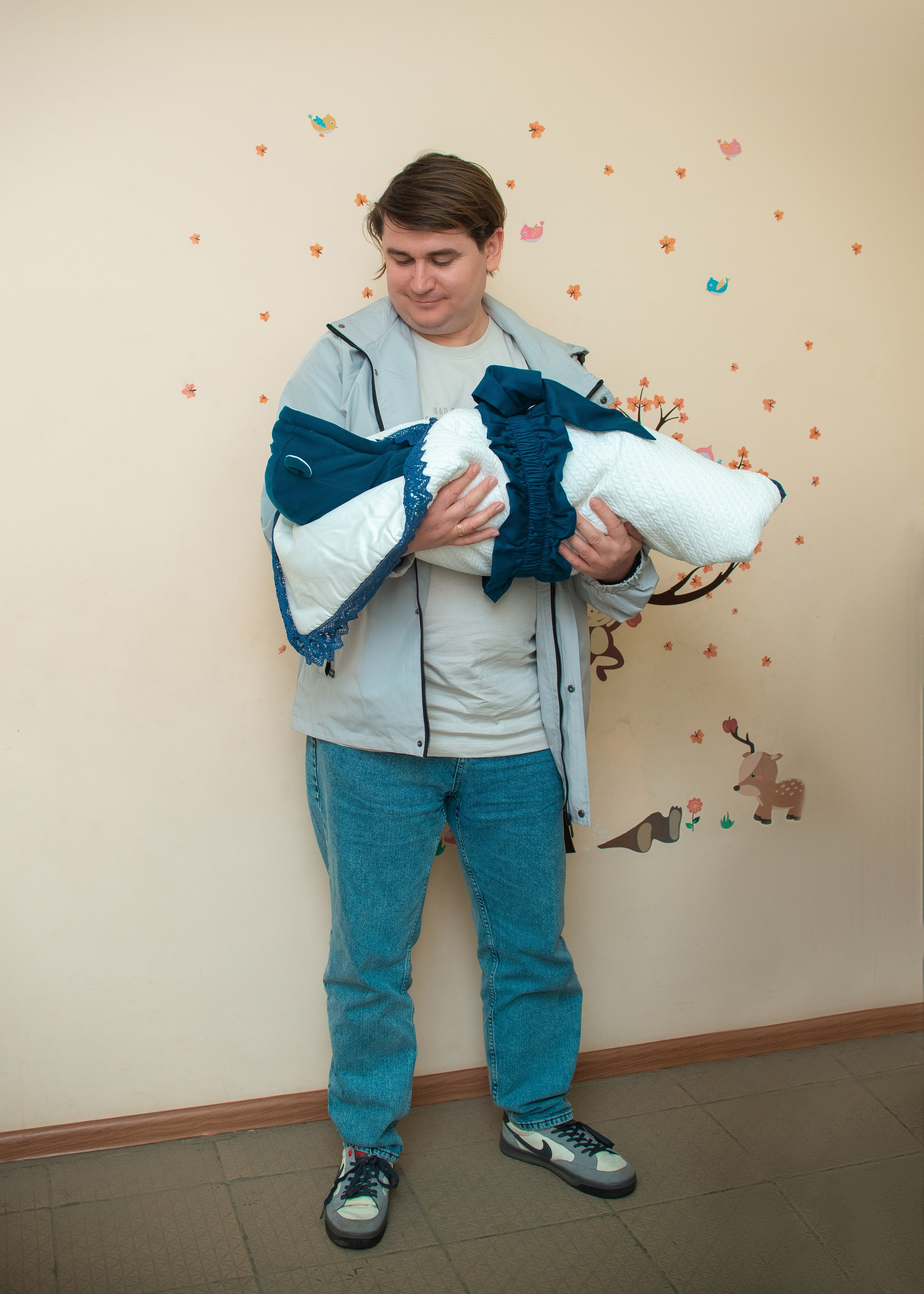 Выписка Захара 1РД. Семейный фотограф на выписку из роддома и крещение Минск Настя Гришук