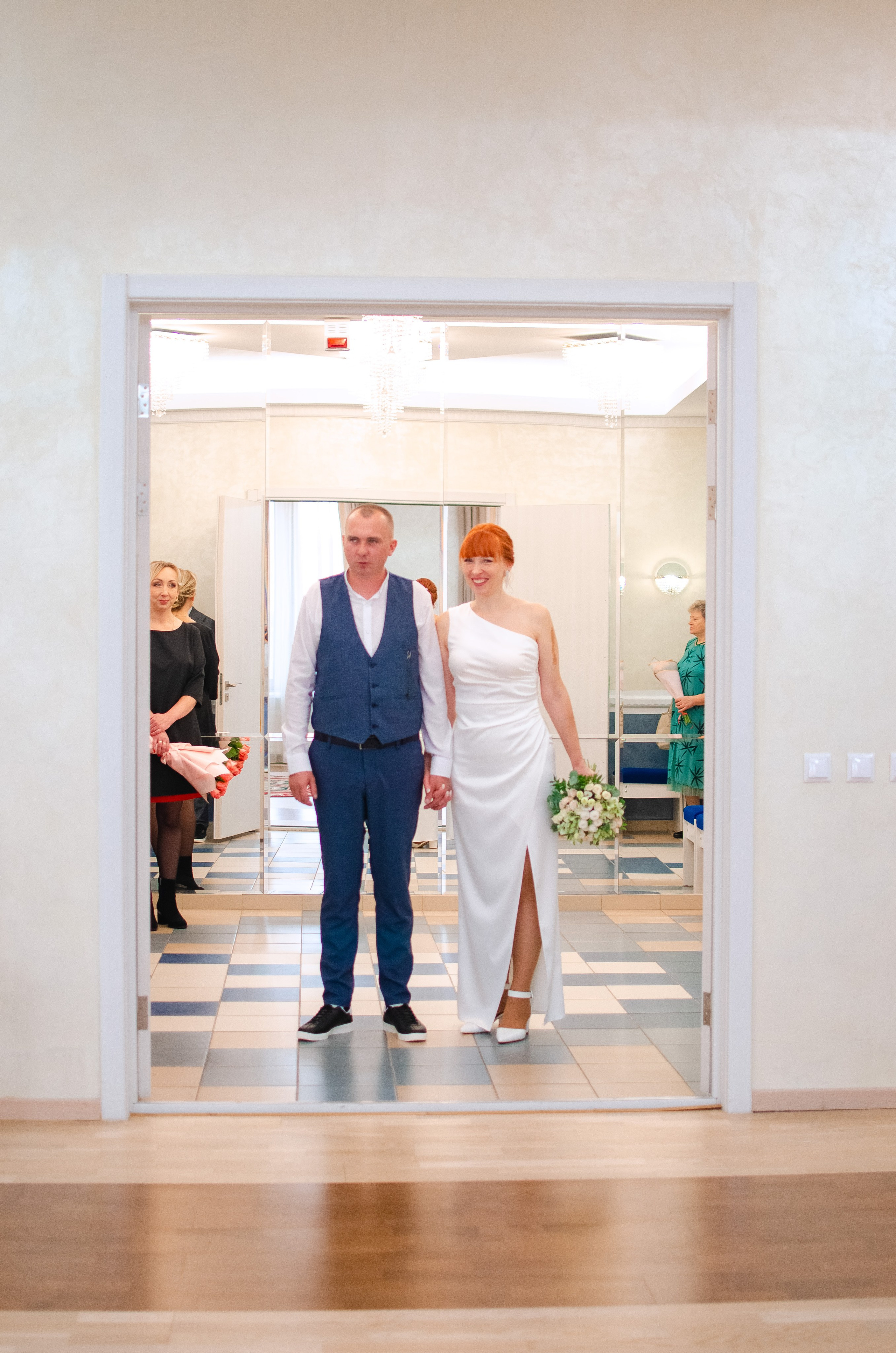 Лена+Денис 07.10.2023. Семейный фотограф на выписку из роддома и крещение Минск Настя Гришук