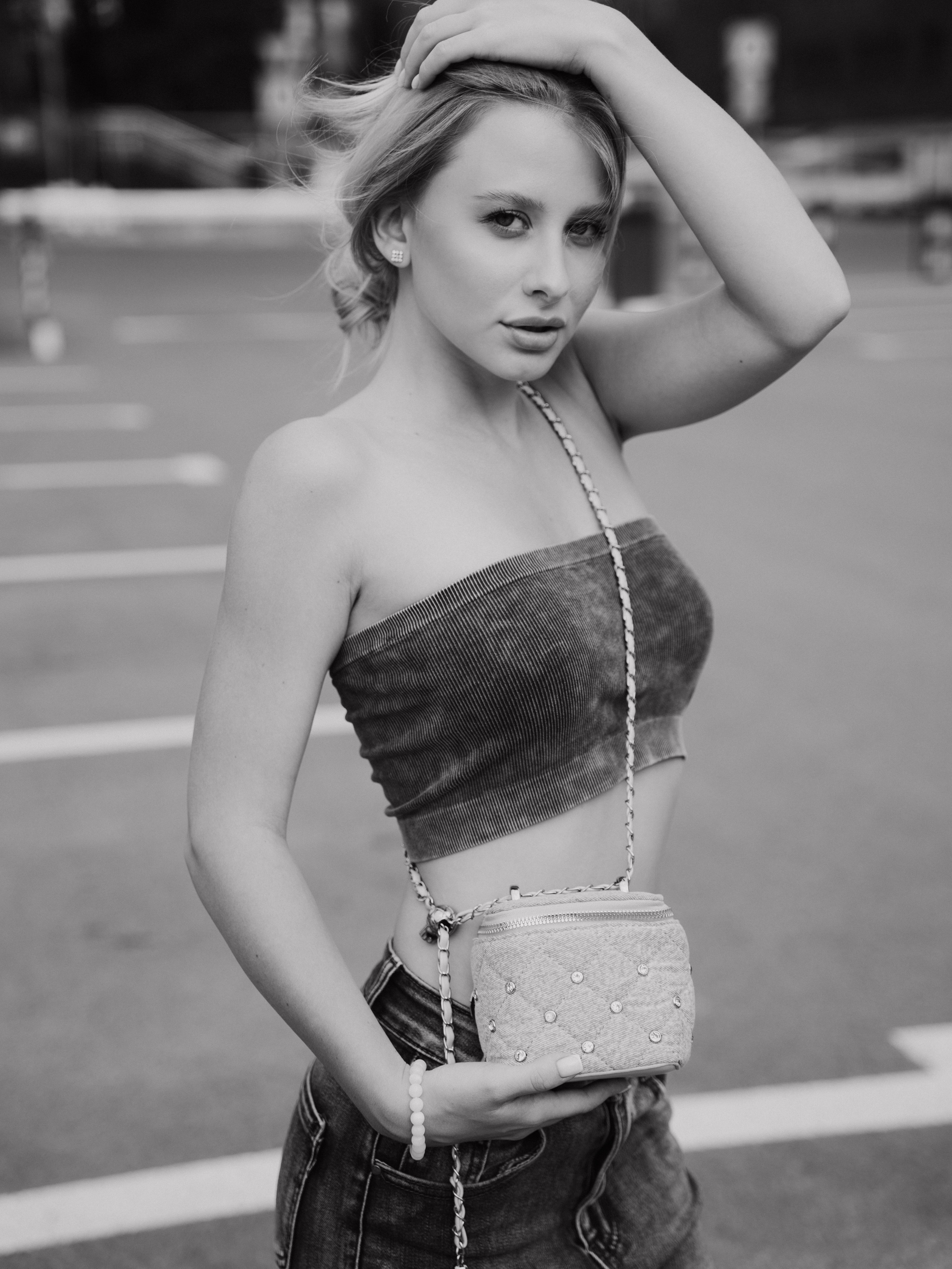 Профессиональная уличная стрит съемка в городе и парках в Казани. Портретный и семейный фотограф в Казани Евгения Шипилова