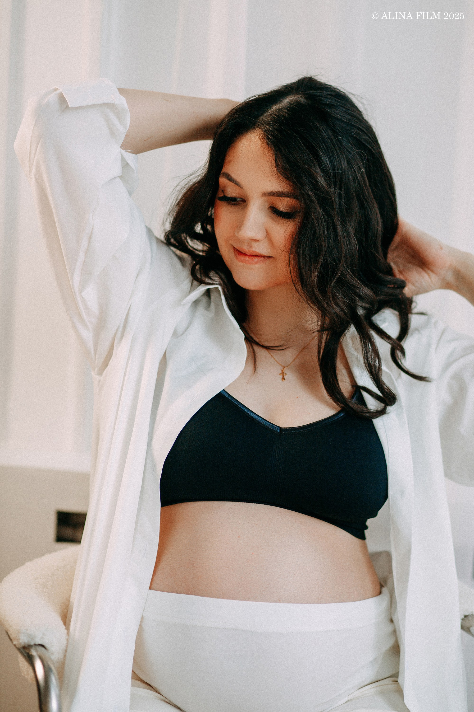 Фотосессия беременности в стиле минимализма. Фотограф в Санкт-Петербурге Alina Film