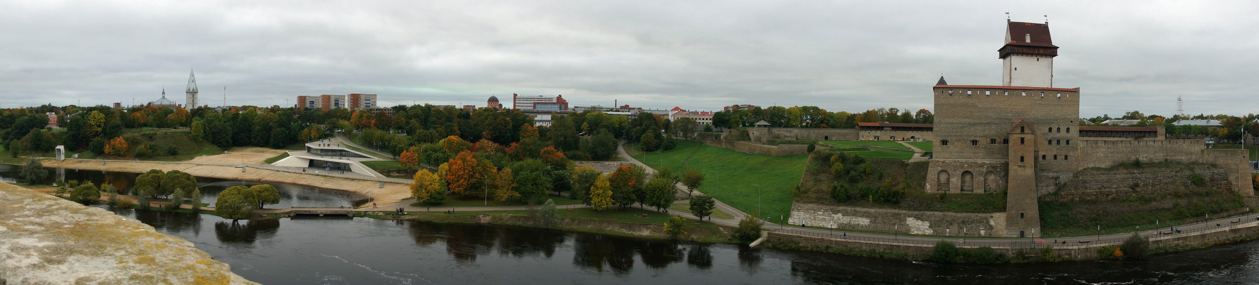 Ивангород. Фотограф-путешественник Самойлов Максим «Sly Fox»