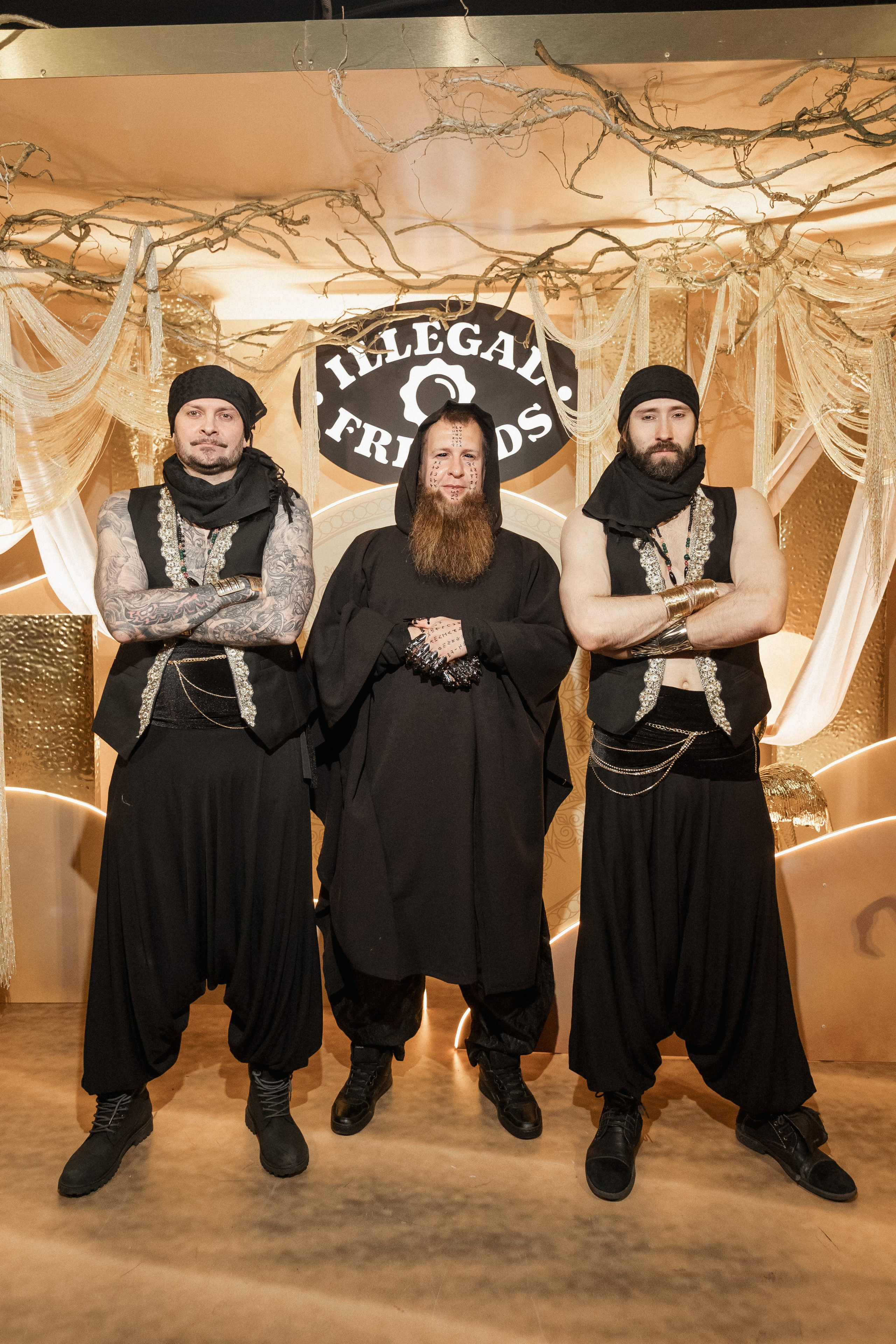 ILLEGAL FRIENDS — MIRAGE [PART I]. СВОИ. ФОТООТЧЕТЫ-СОБЫТИЯ-МЕСТА