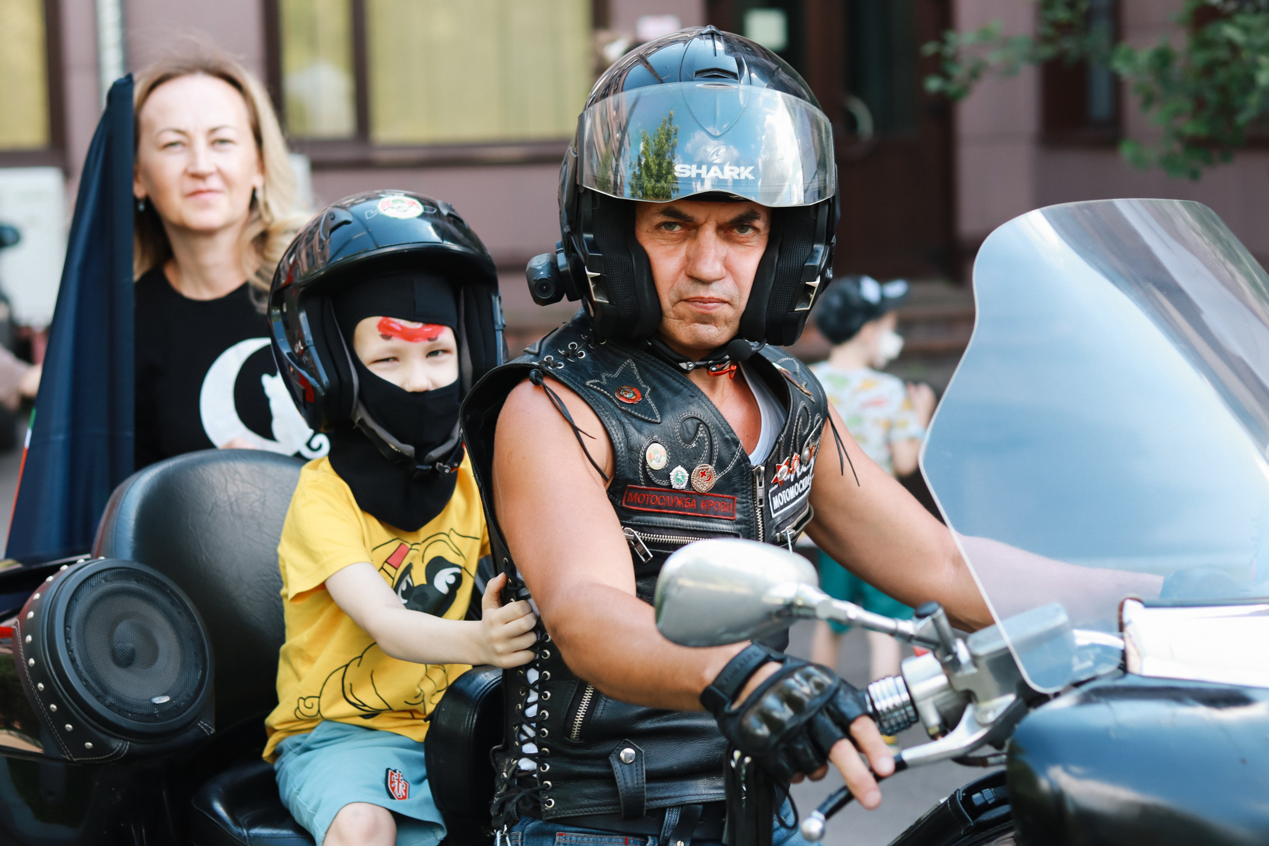 Выезд «Мототерапии» в детскую больницу в Солнцево. Репортажный фотограф в Москве и Зеленограде Karina-vozd