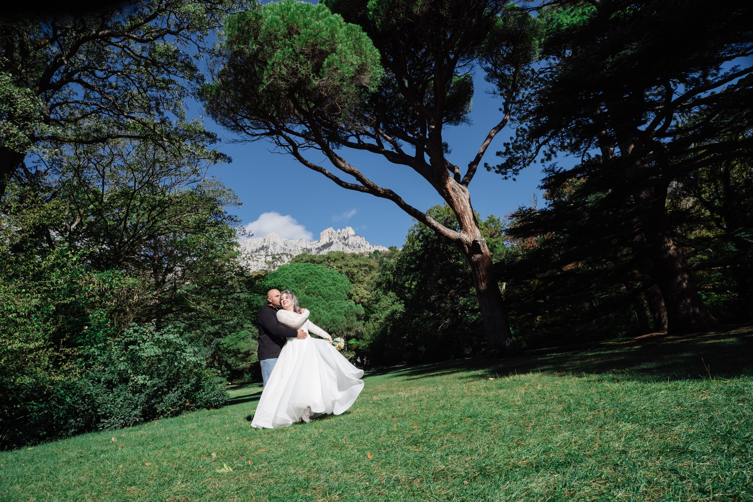 Отзывы о фотографе. Лучший фотограф города. Топ 100. Топ 10. Лучший фотограф. Профессионал. реальные фото со свадьбы, примеры работ фотограф. Профессиональная фотосъемка в Крыму. Натуральные эмоции и живые кадры. Забронируйте дату прямо сейчас!