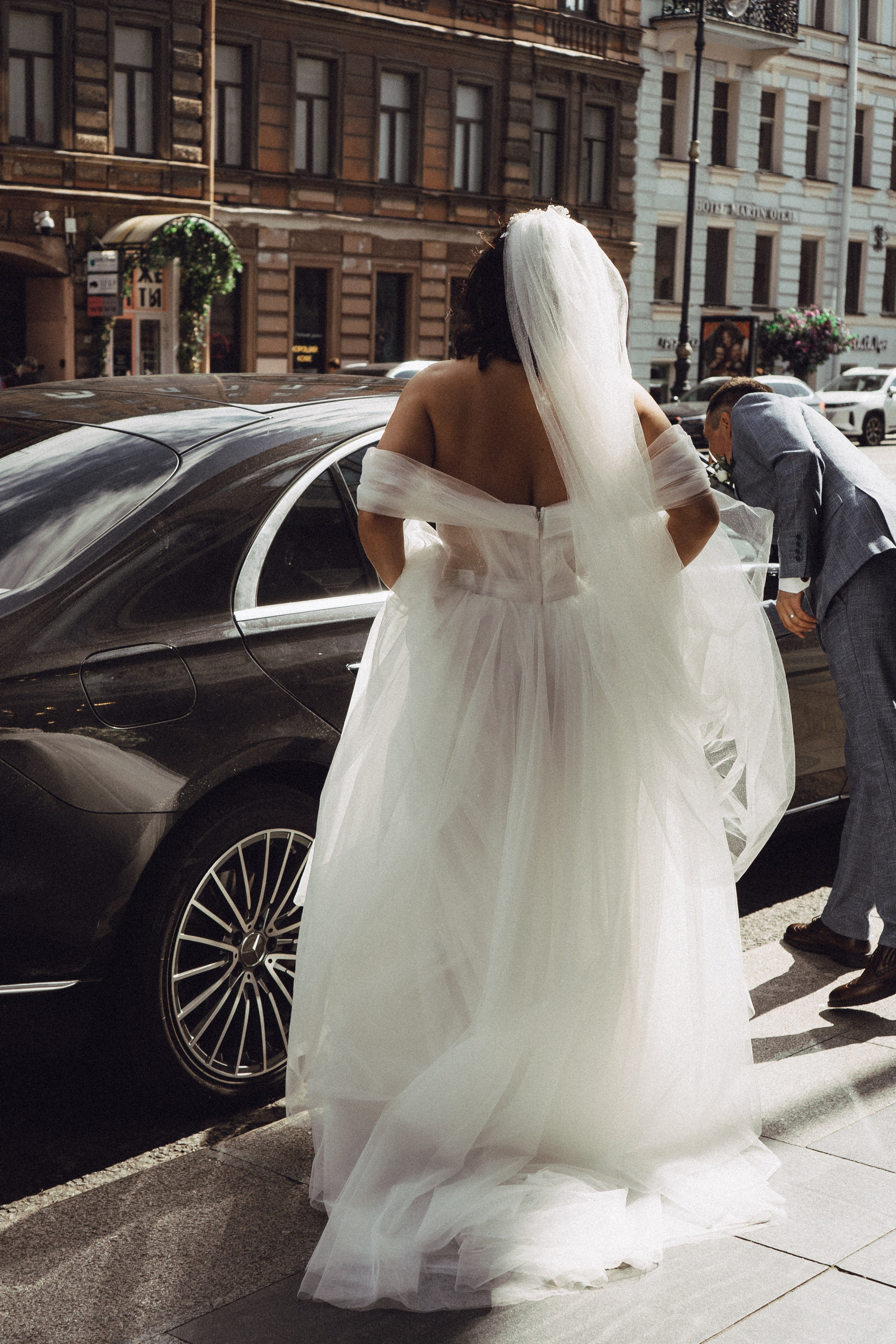 СВАДЕБНАЯ ПРОГУЛКА РЕСТОРАН МЫ ЖЕ НА ТЫ И ФОТОСЕССИИЯ С АВТОМОБИЛЕМ. Профессиональный фотограф, Санкт-Петербург — Виктория Богомолова