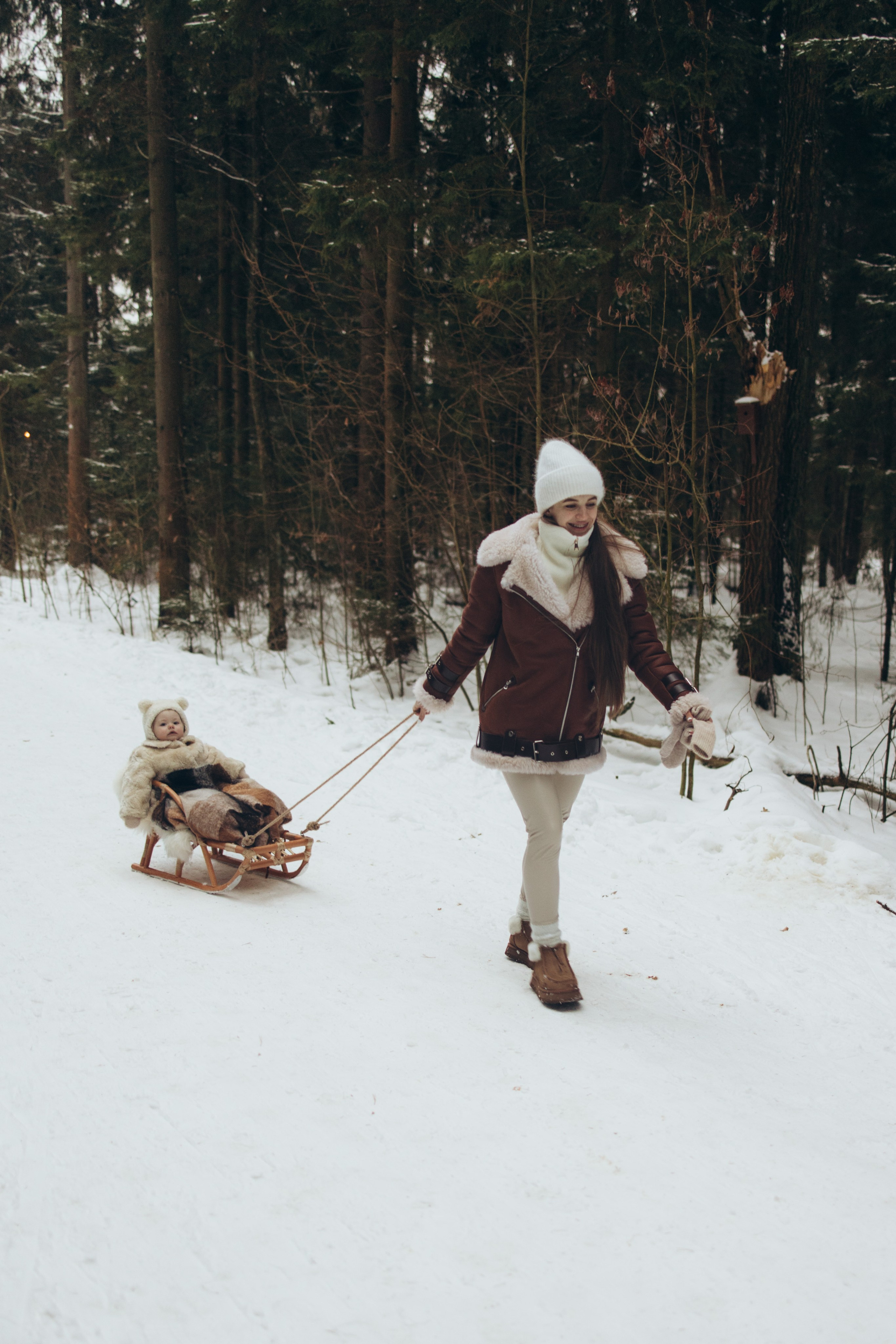 Снежный лес. Семейный фотограф в Москве Виктория Ястребинская