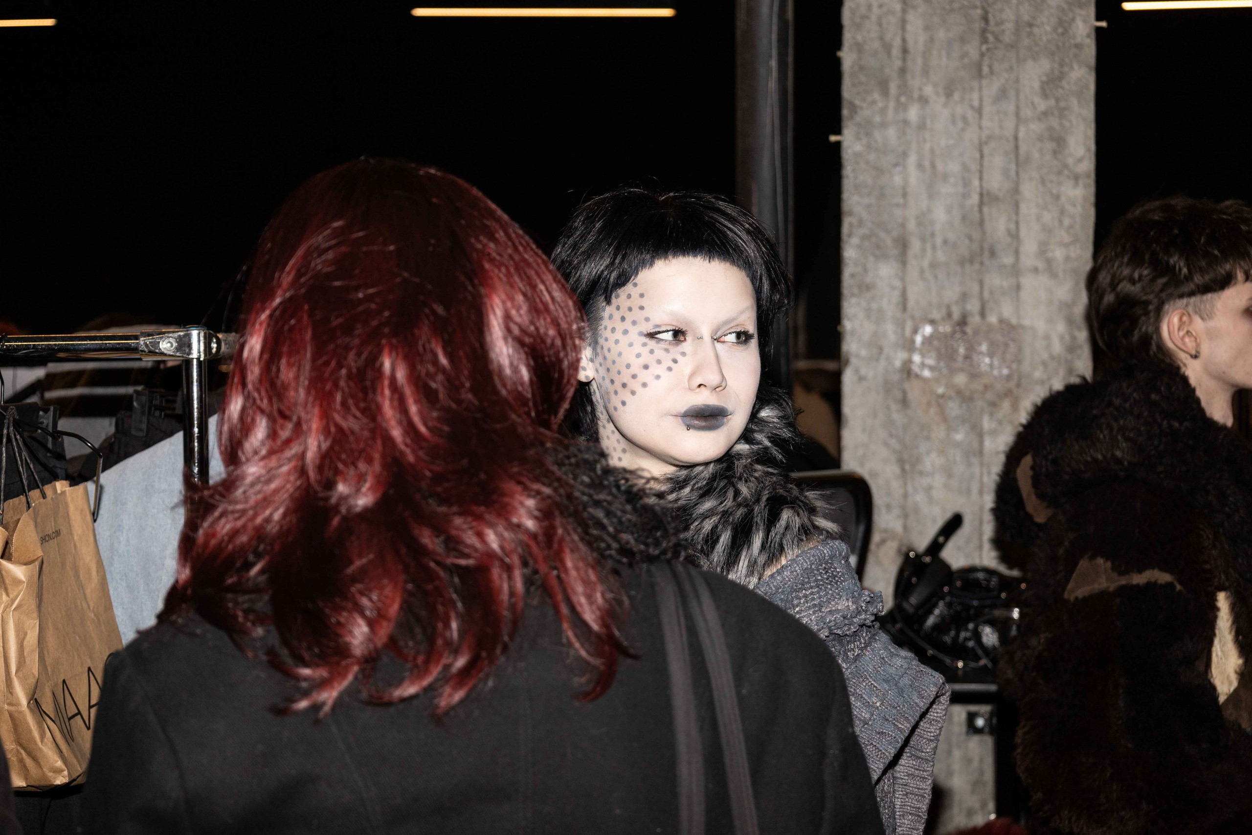 Auxi Backstage. VICTORIA SHU