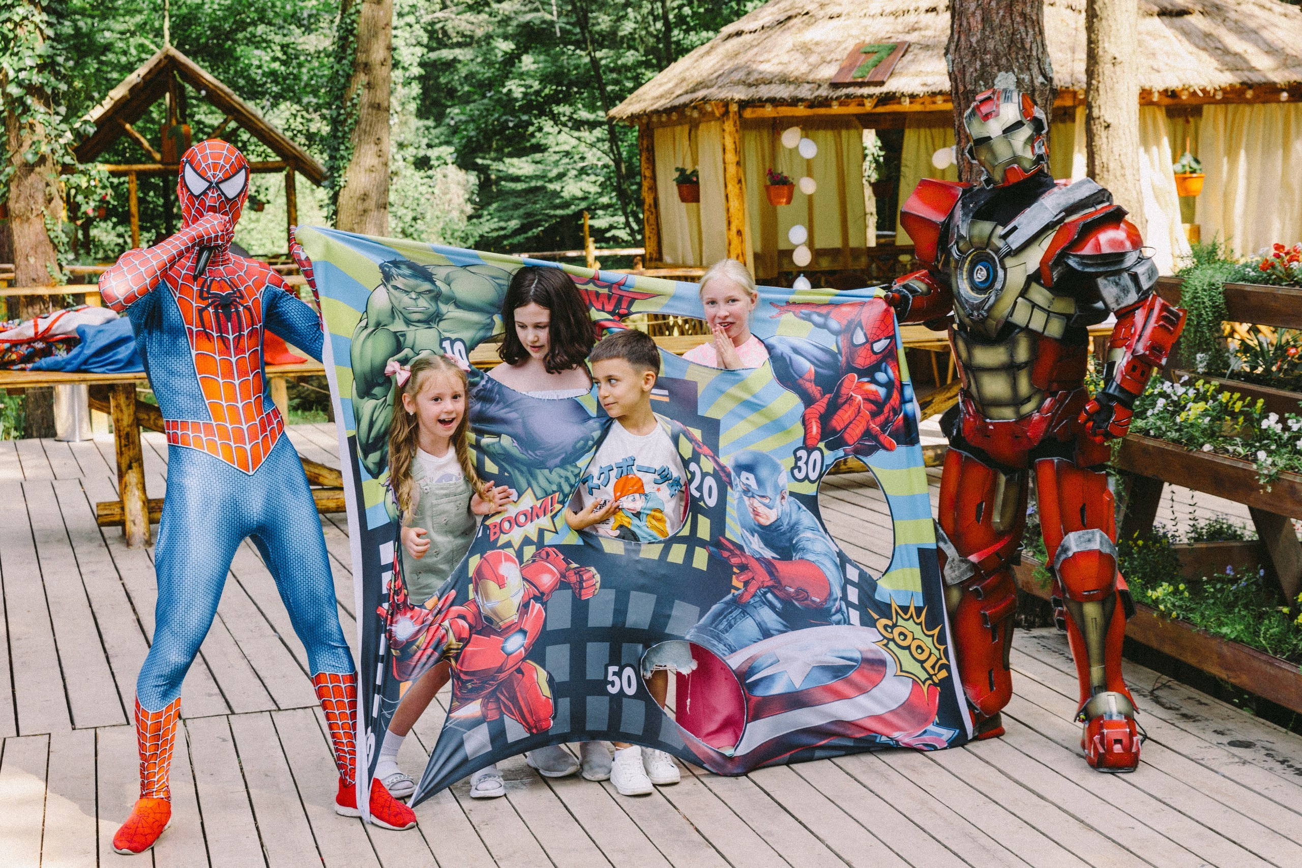 Фотограф на день рождения — ресторан Форест. Свадебный фотограф в Абхазии, Сухум, Гагра, Сочи