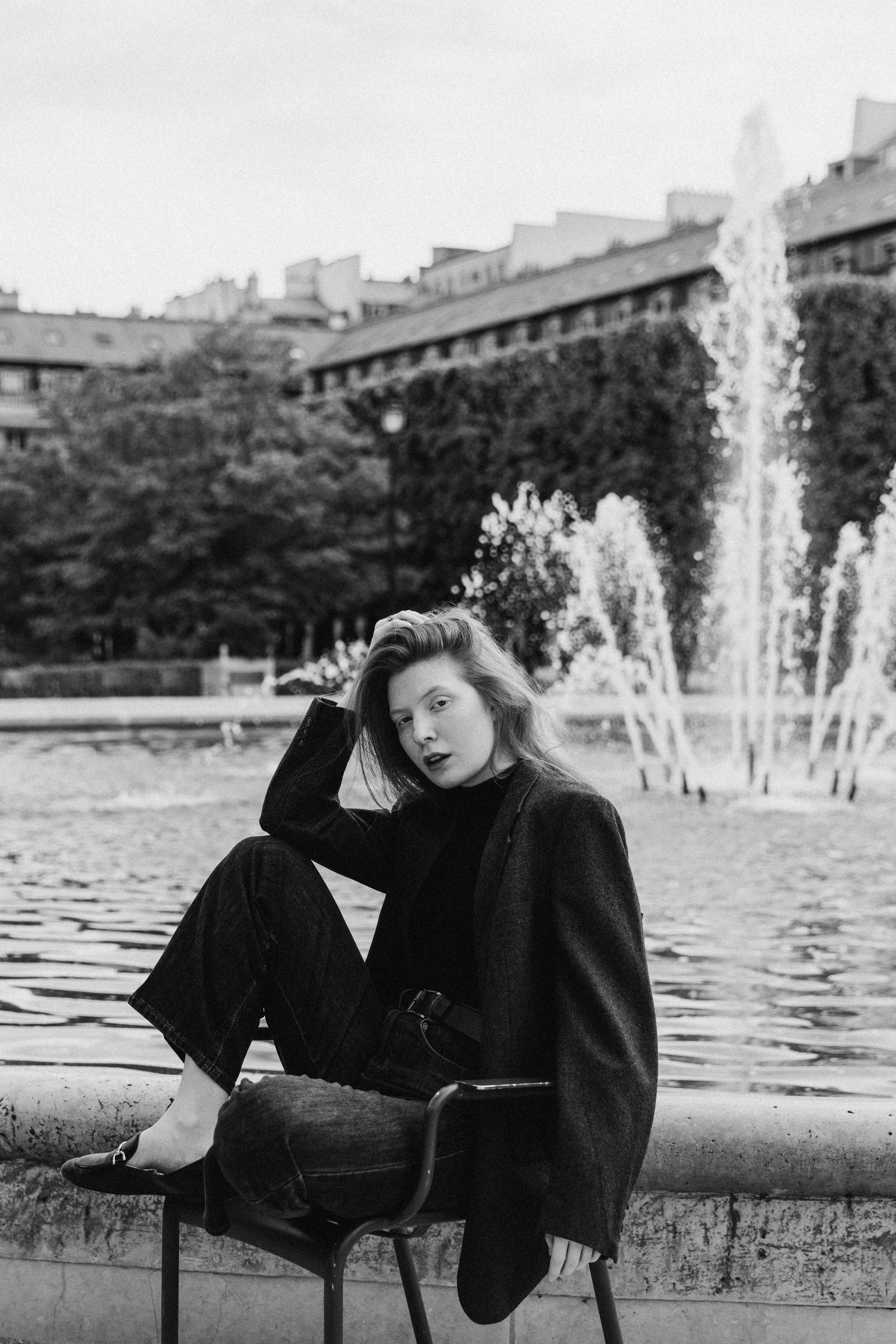 Autumn light. Photographer in Paris