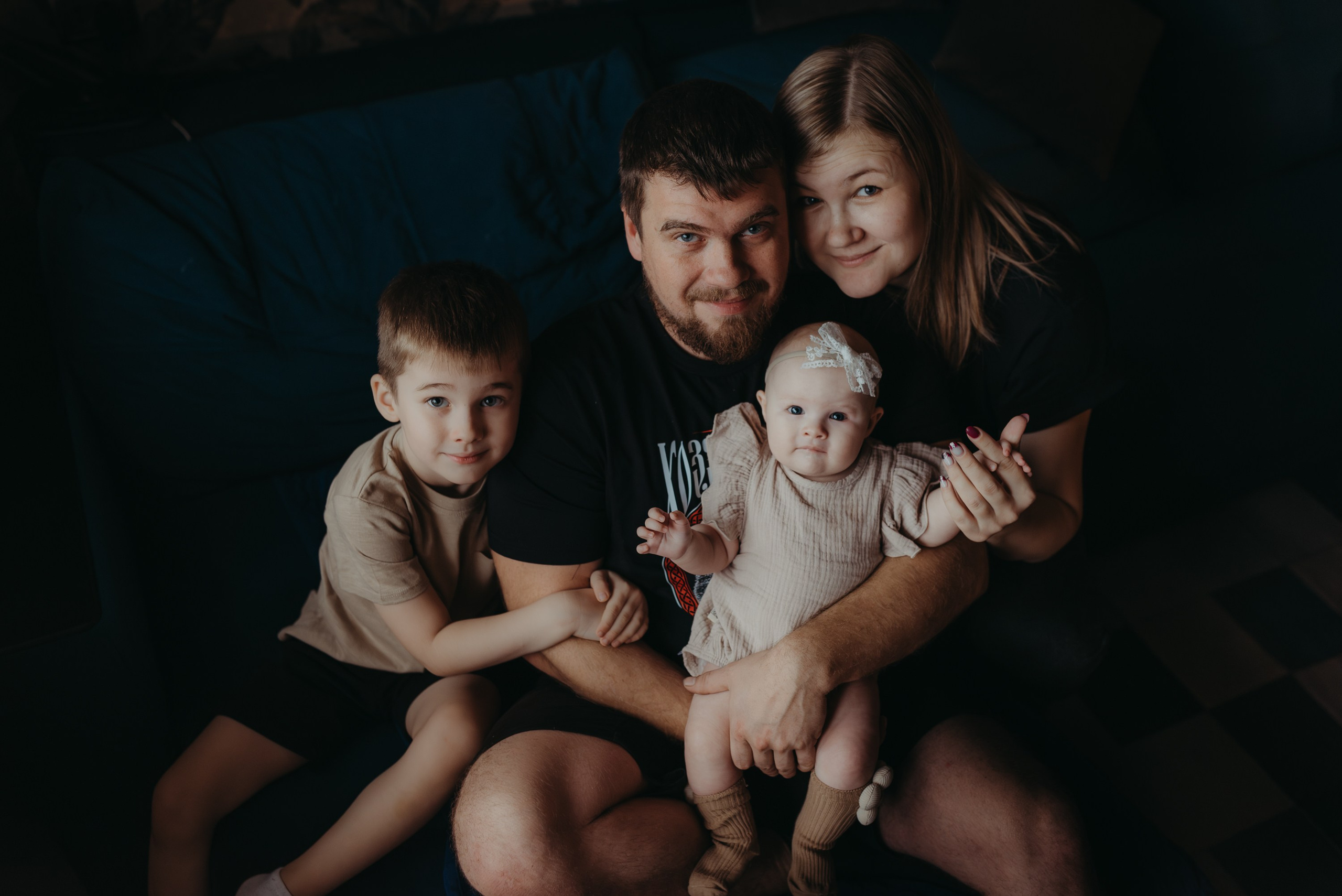 Таня, Антон, Леня и Василиса. Семейный и детский фотограф в Новосибирске и Краснообске — Анна Ким