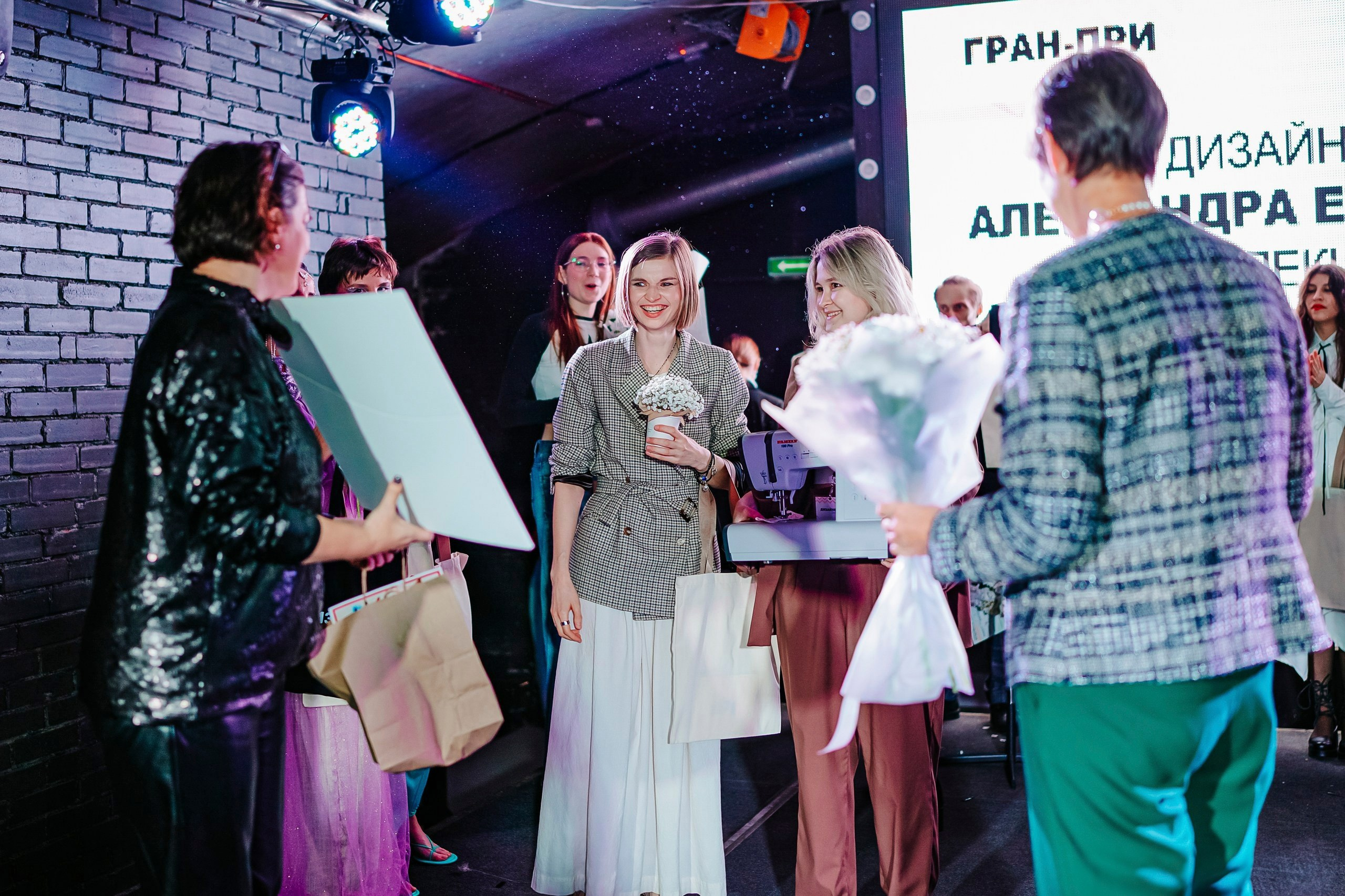 Дизайнер Сибирь 2023. #фотокаквкино | Фотографирую людей