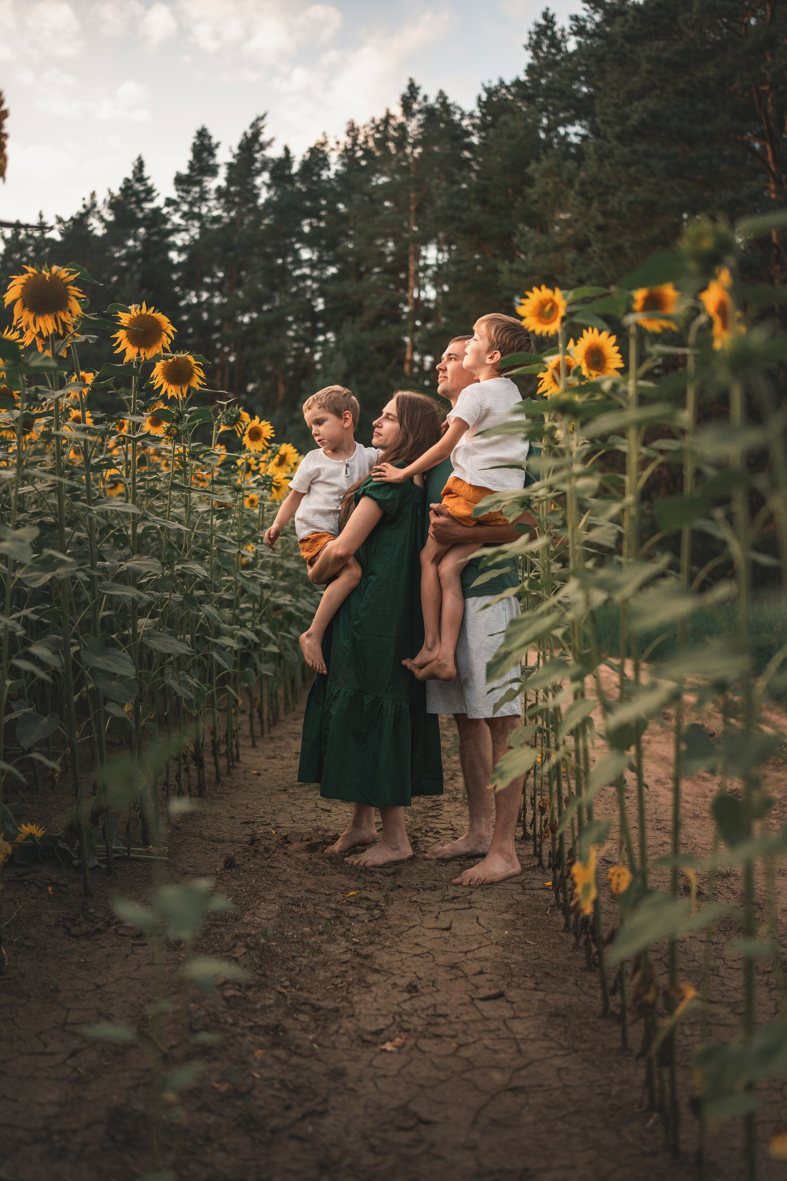 ПОДСОЛНУХИ. Семья Елизаветы. Фотограф Марта Козел. Гродно, Беларусь