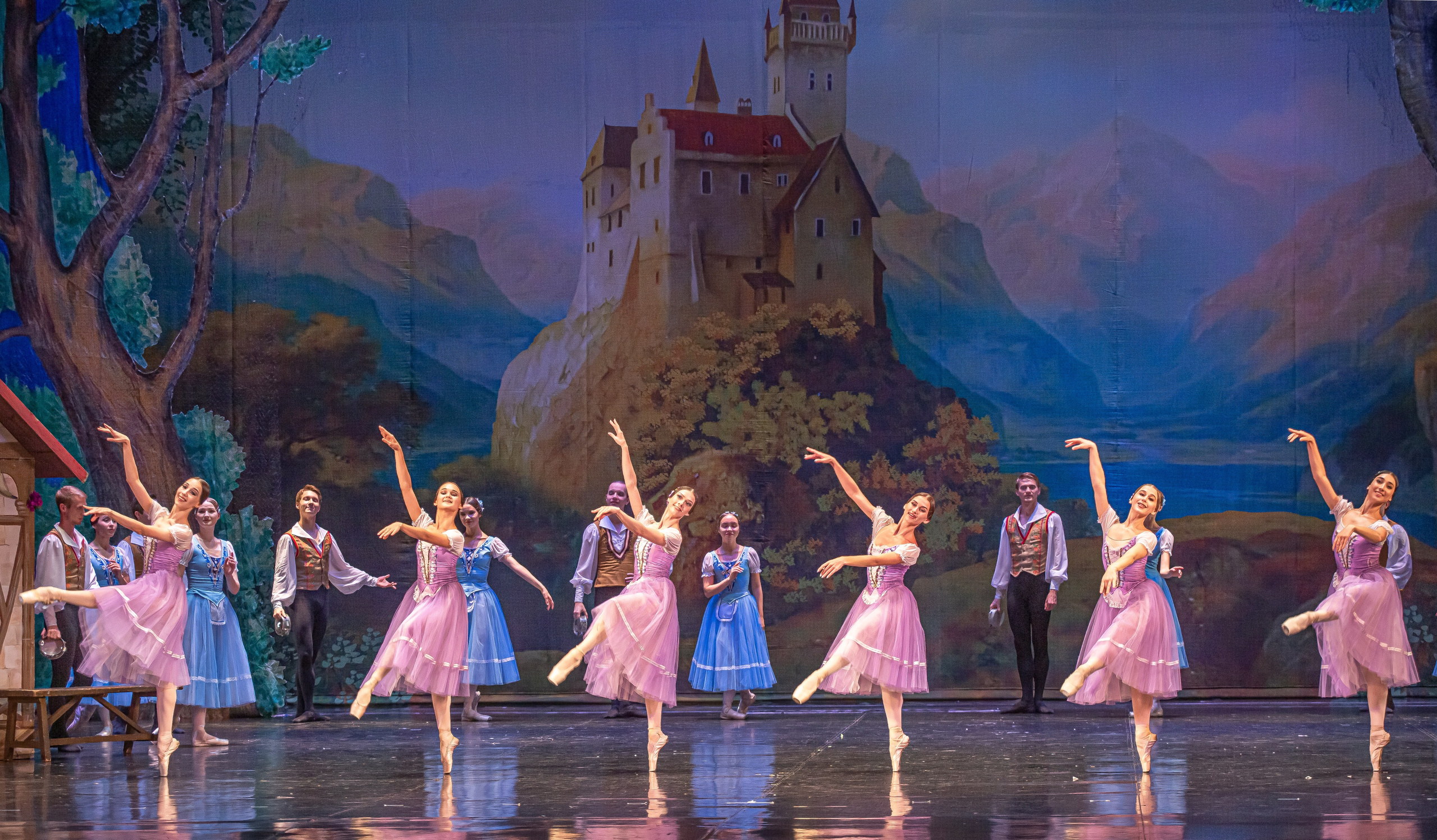 Жизель балет Марийского театра оперы и балета на сцене Зимнего театра. Фотограф в Сочи Юрий Шептаев