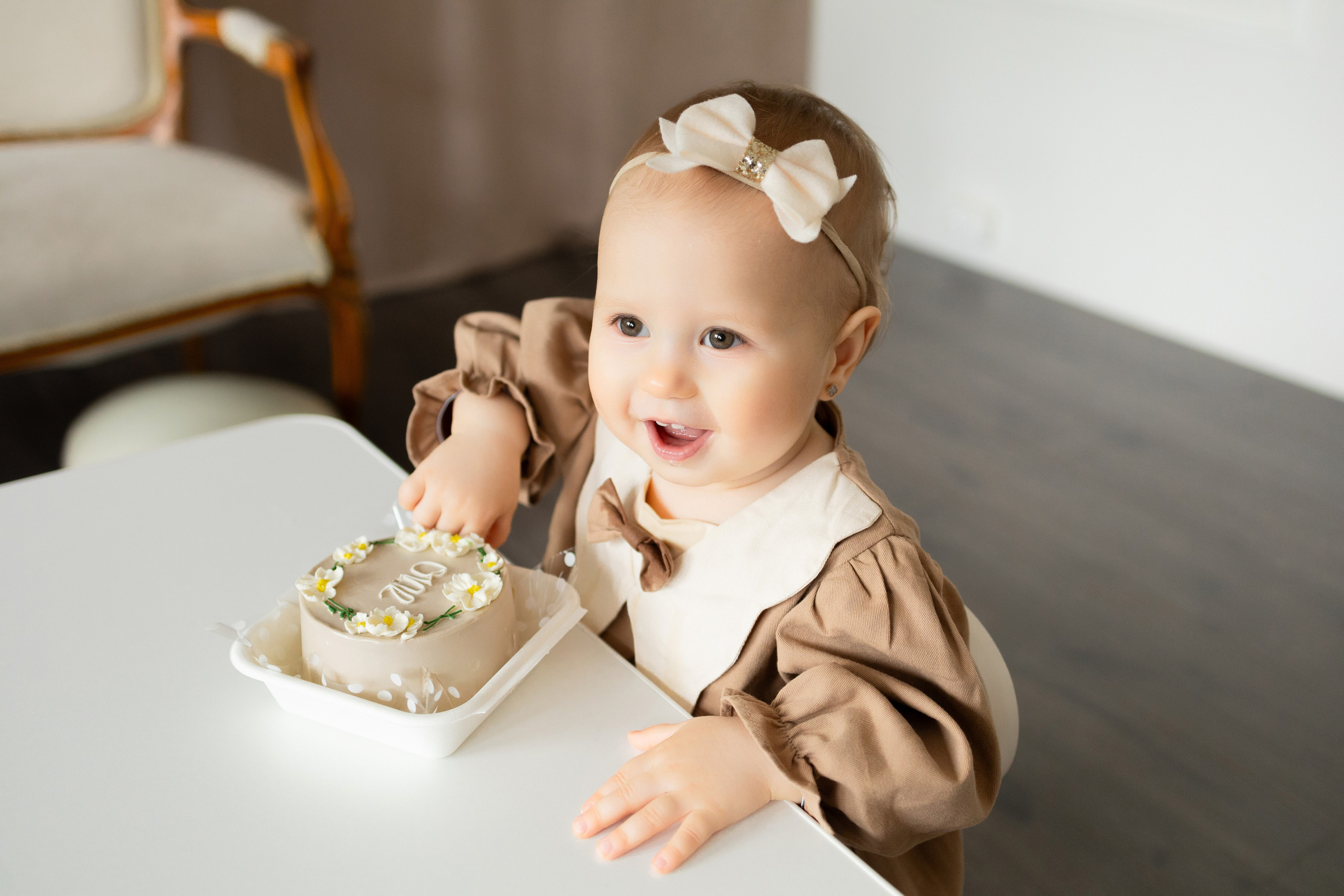 Годик в студии. Свадебный и семейный фотограф в городе Россошь и Воронежской области