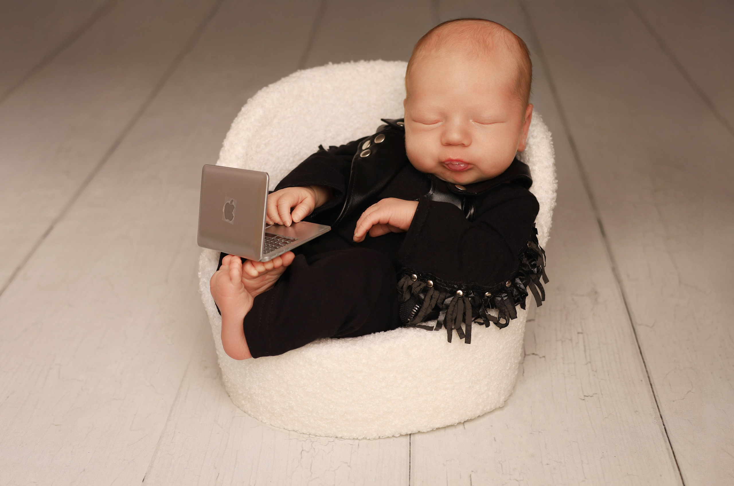 Детский фотограф новорожденных в Москве и Московской области Анна