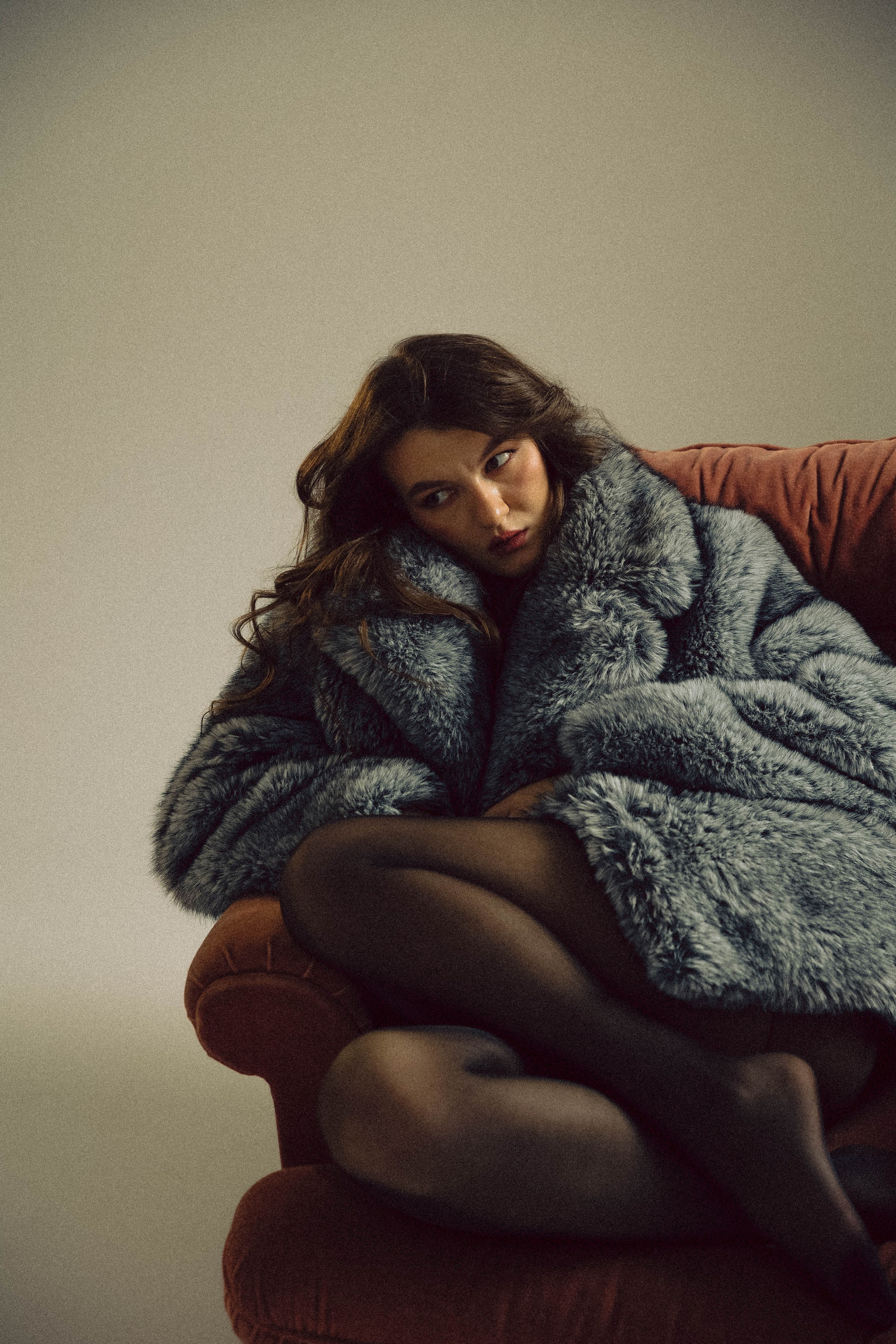 Юля. Мансарда. Photographer in Moscow & everywhere in the World Alena Vyalova